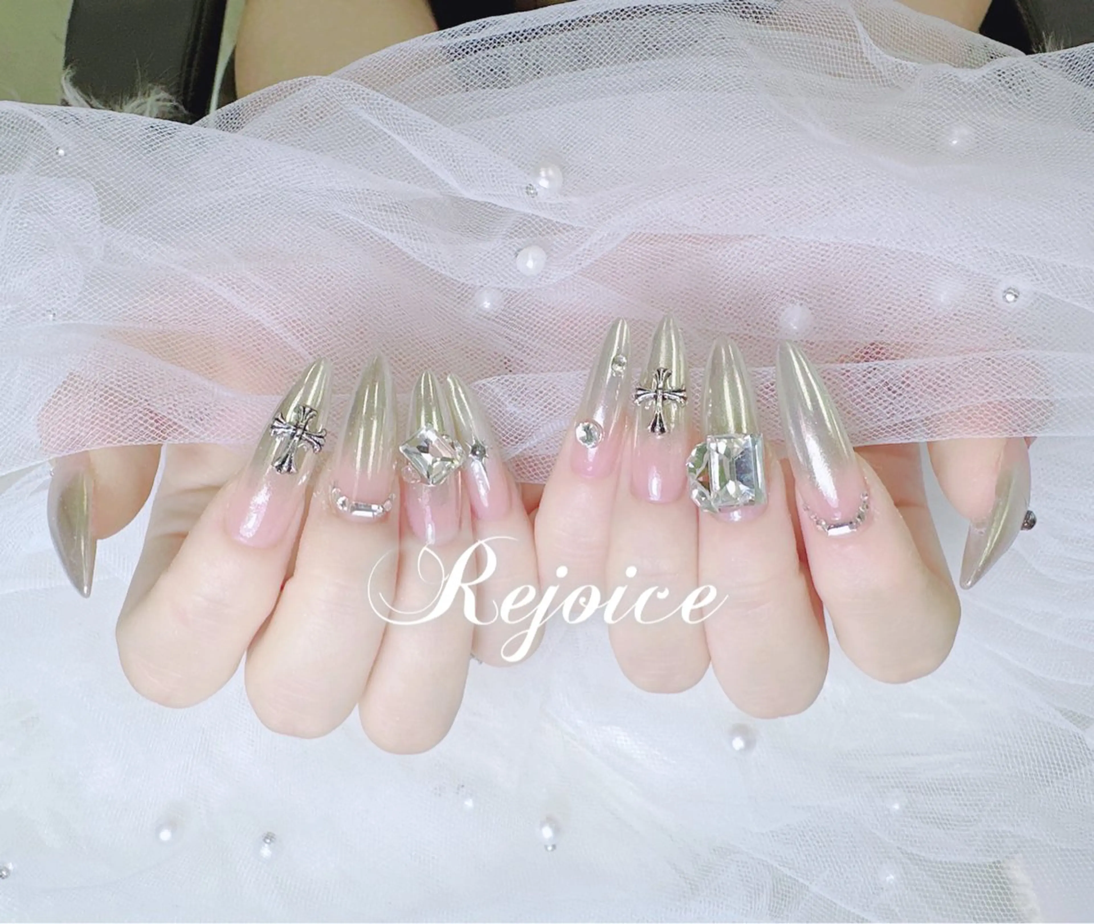 ネイル ハンドネイル ネイルサロン リジョイス 渋谷店のネイルデザイン