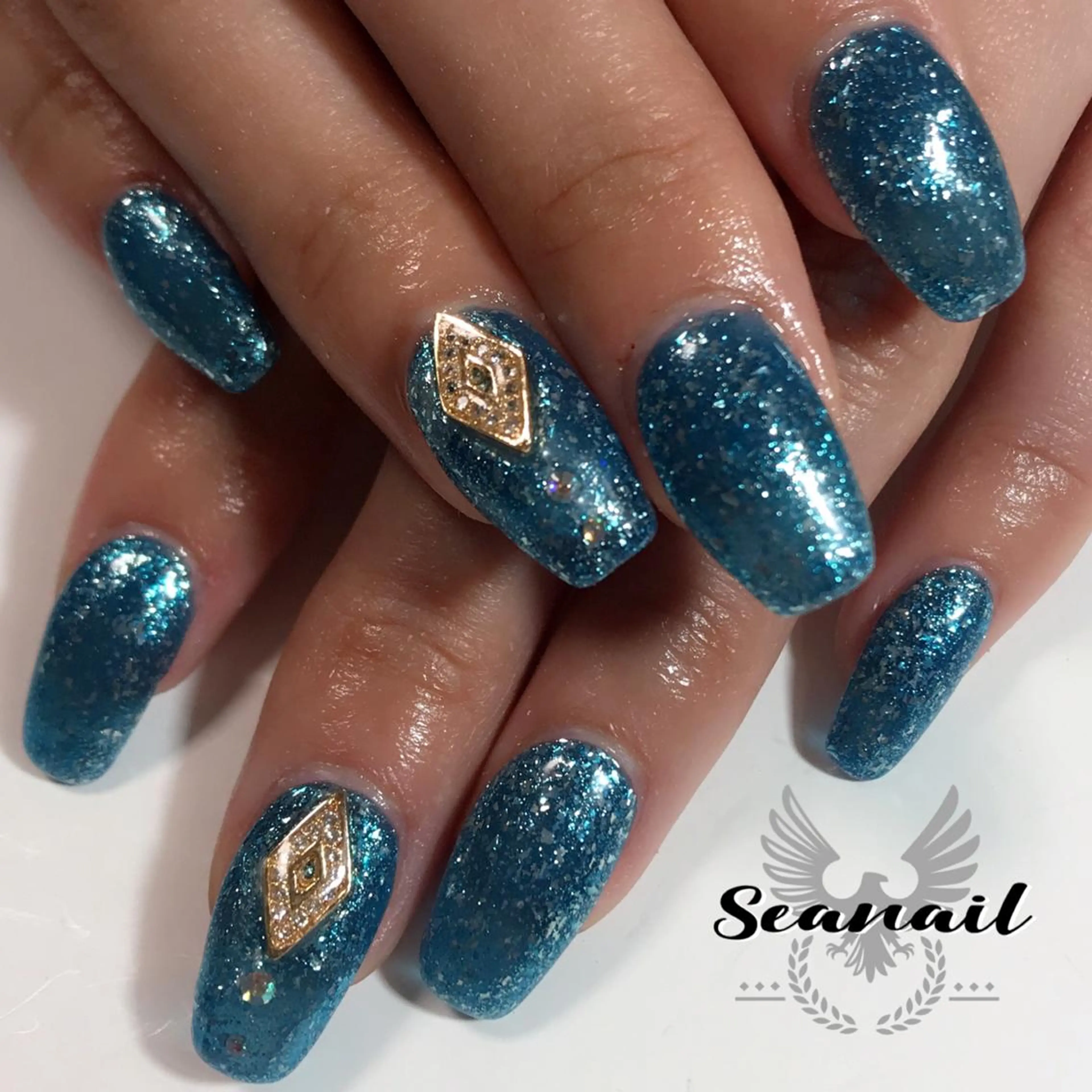 ネイル 小尾 栞のネイルデザイン