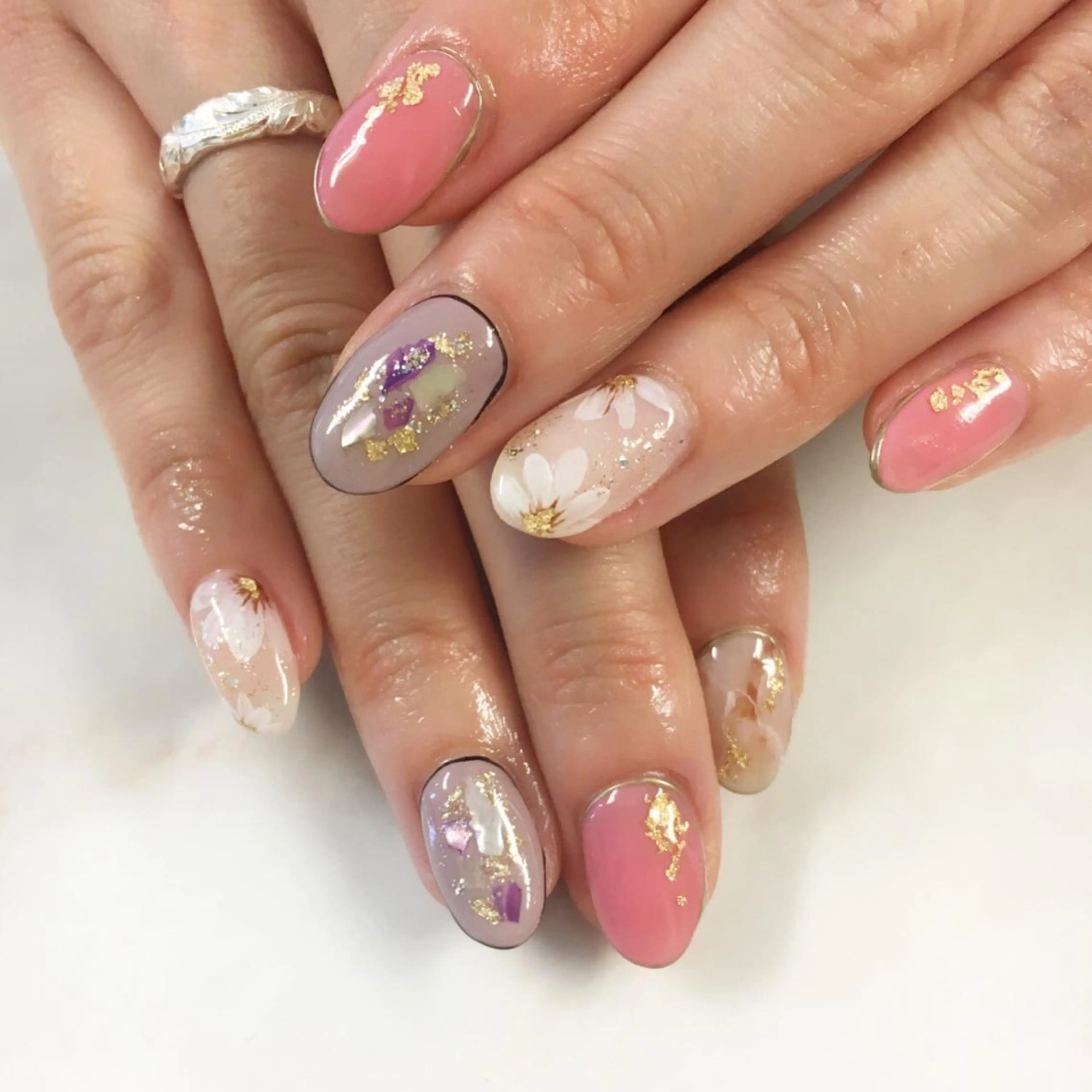 ネイル ジェルネイル SHINE NAILのネイルデザイン