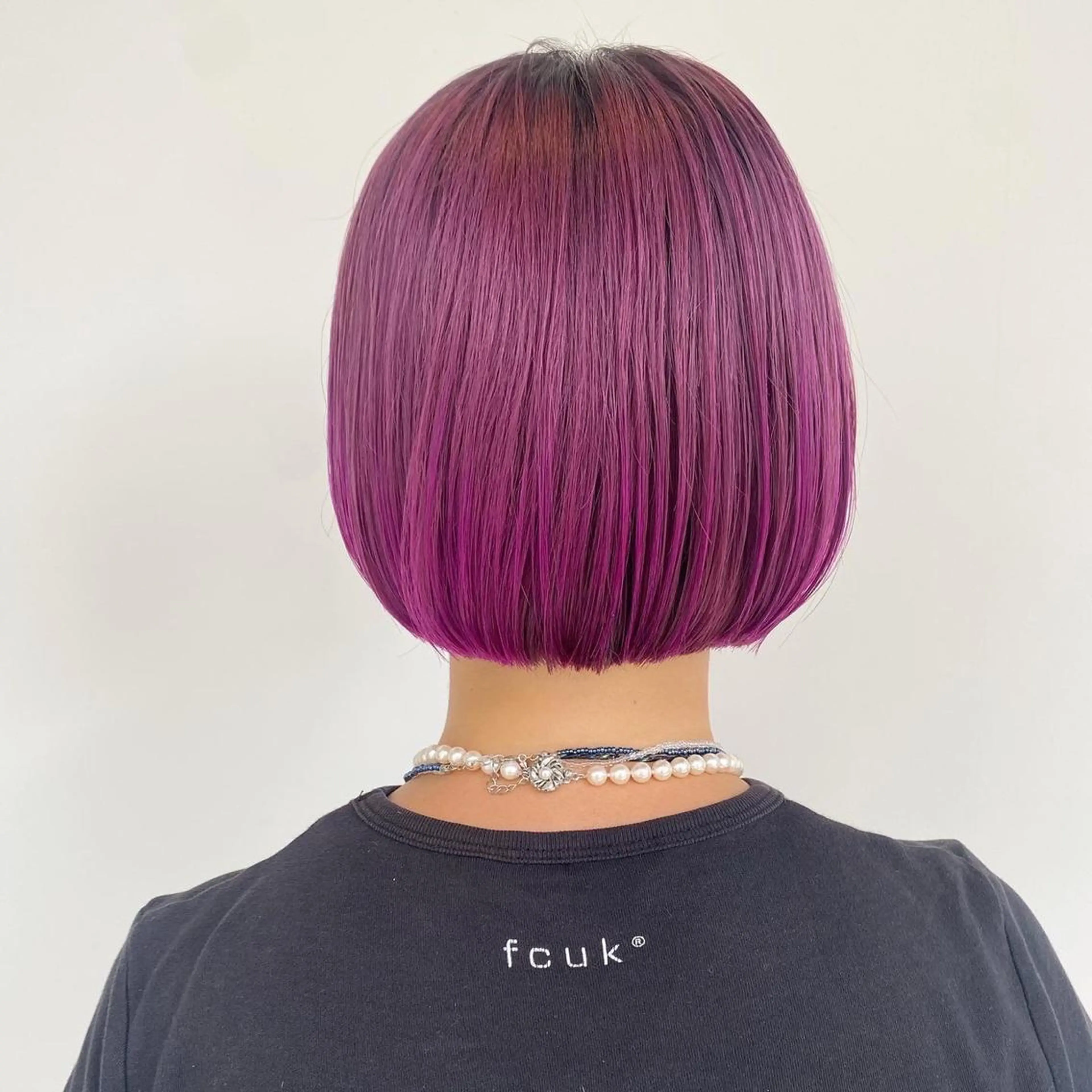 ショート パープルカラー ヘアカラー heir studio Baretta所属・山本 銀次郎のヘアスタイル