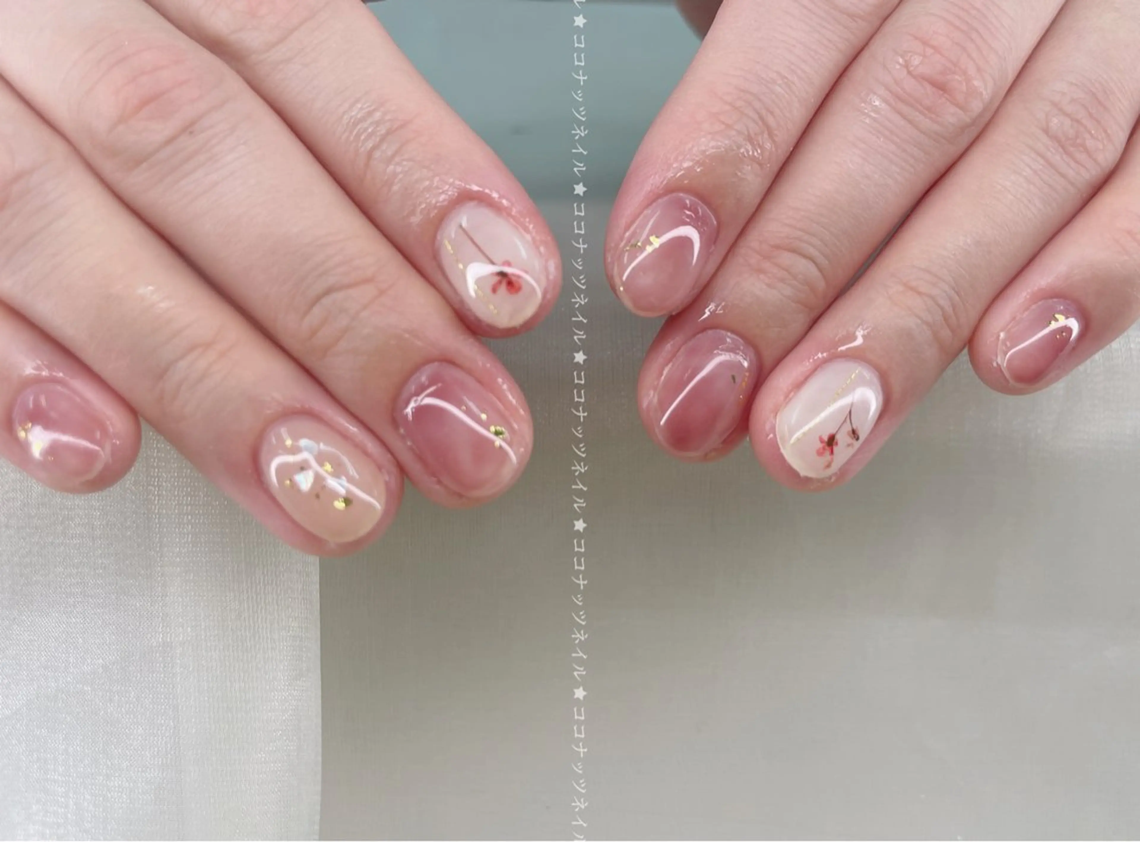 ネイル べっ甲ネイル フレンチネイル キラキラネイル マグネットネイル 大理石ネイル(マーブル) ハンドネイル 神田 ココナッツのネイルデザイン