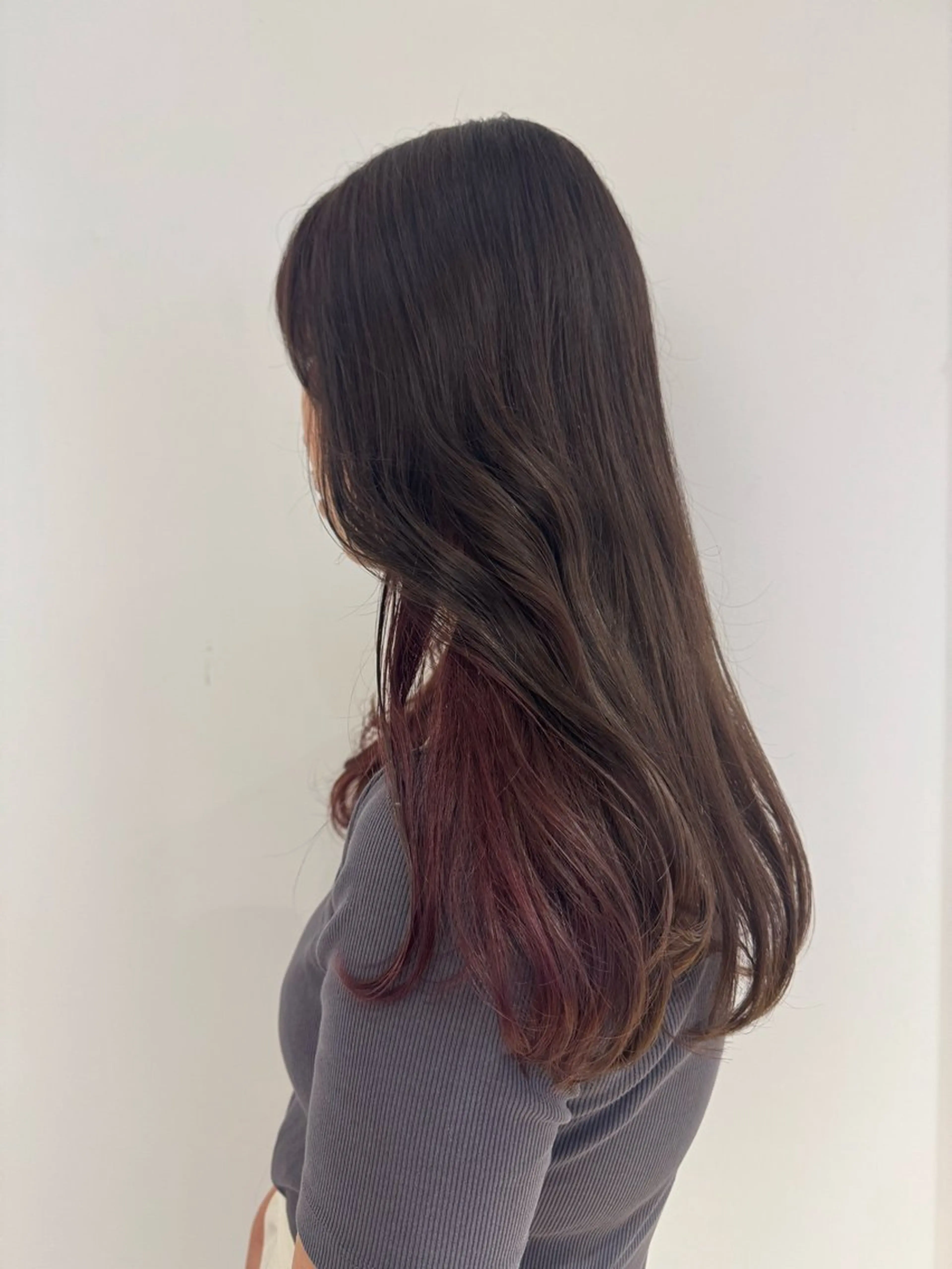 ロング カラー インナーカラー ラベンダーカラー ラベンダーピンク ピンクカラー カット ヘアカラー トリートメント えんどう みほのヘアスタイル