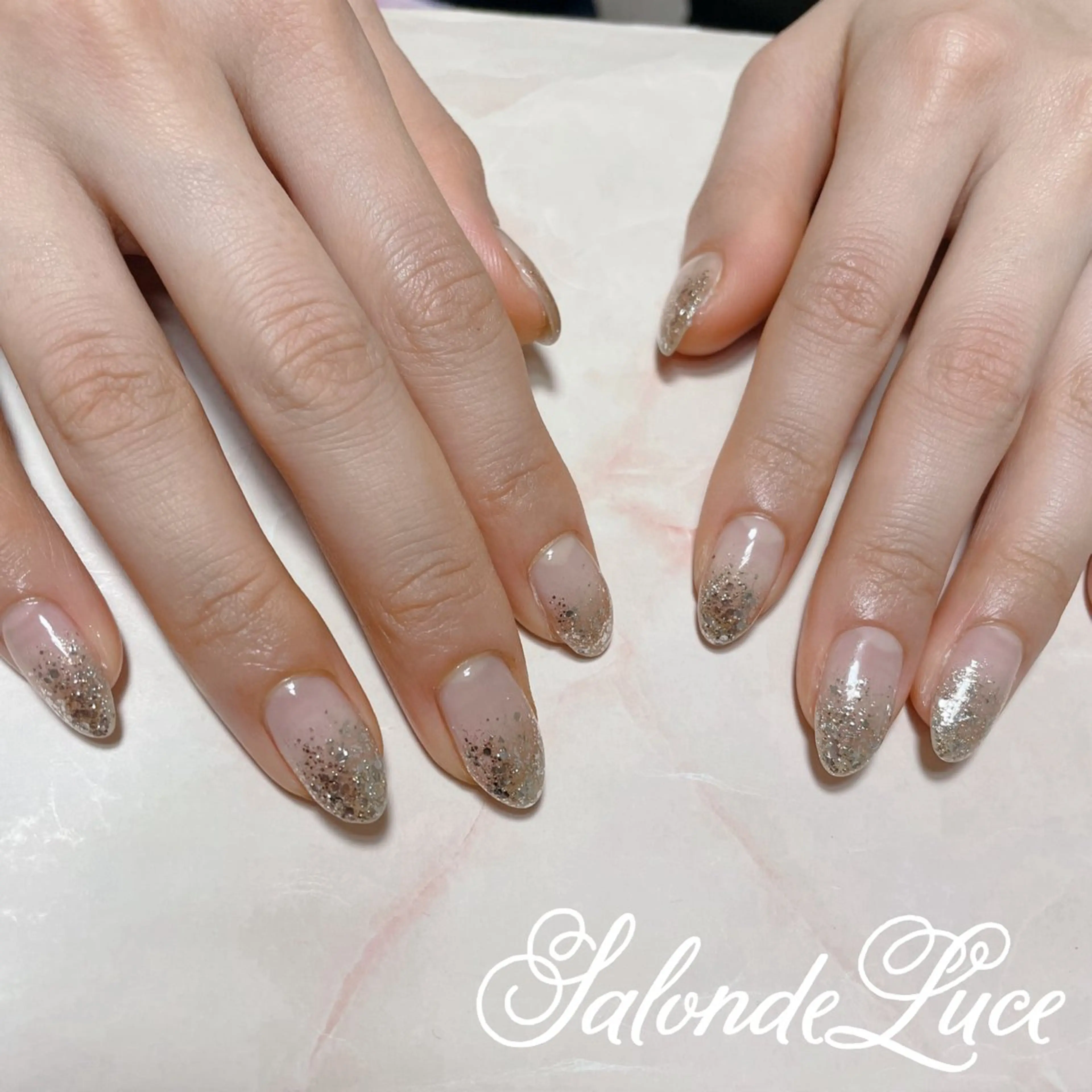 ネイル グラデーション ホログラムネイル Salon de Luceのネイルデザイン