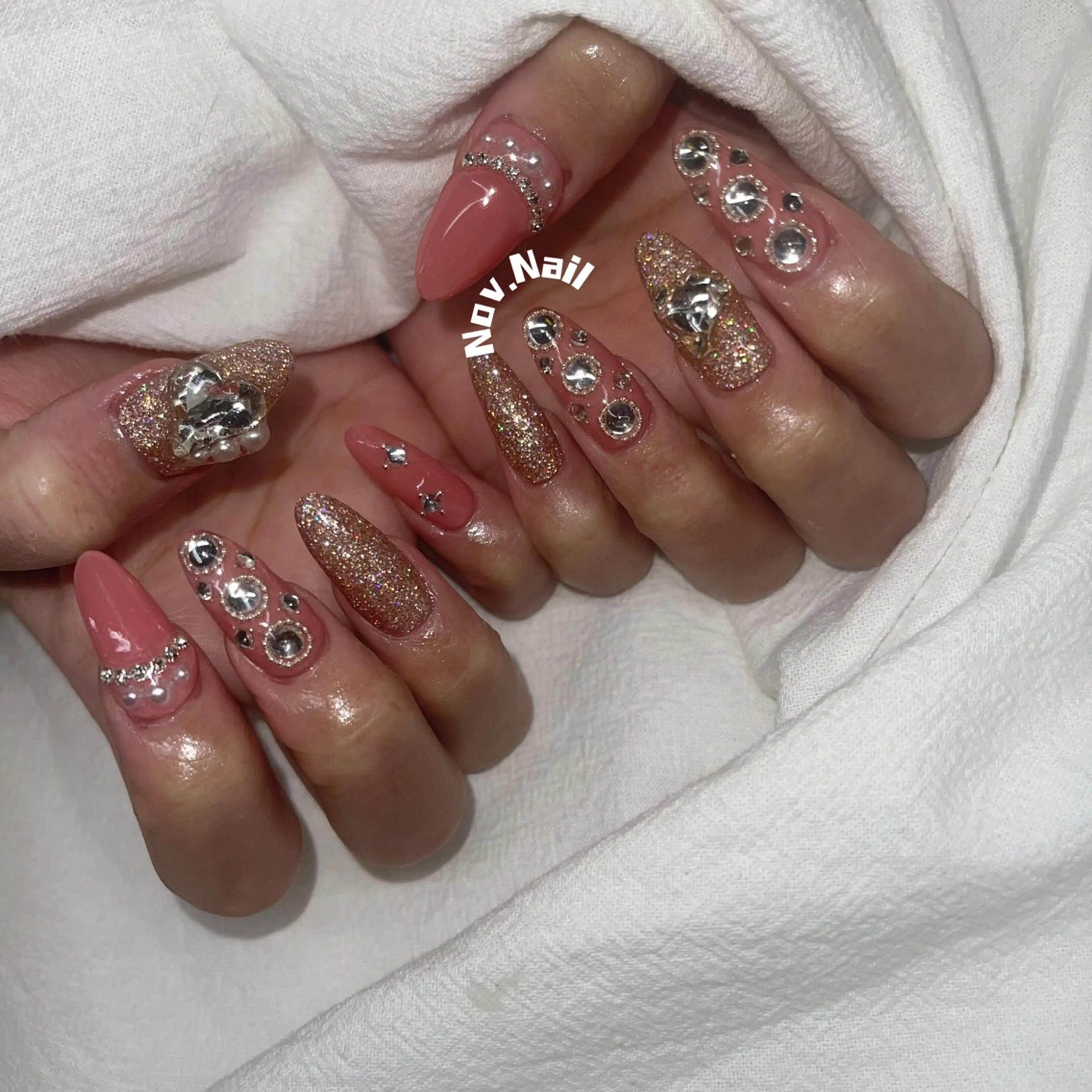 ネイル Nov. ネイルサロンのネイルデザイン