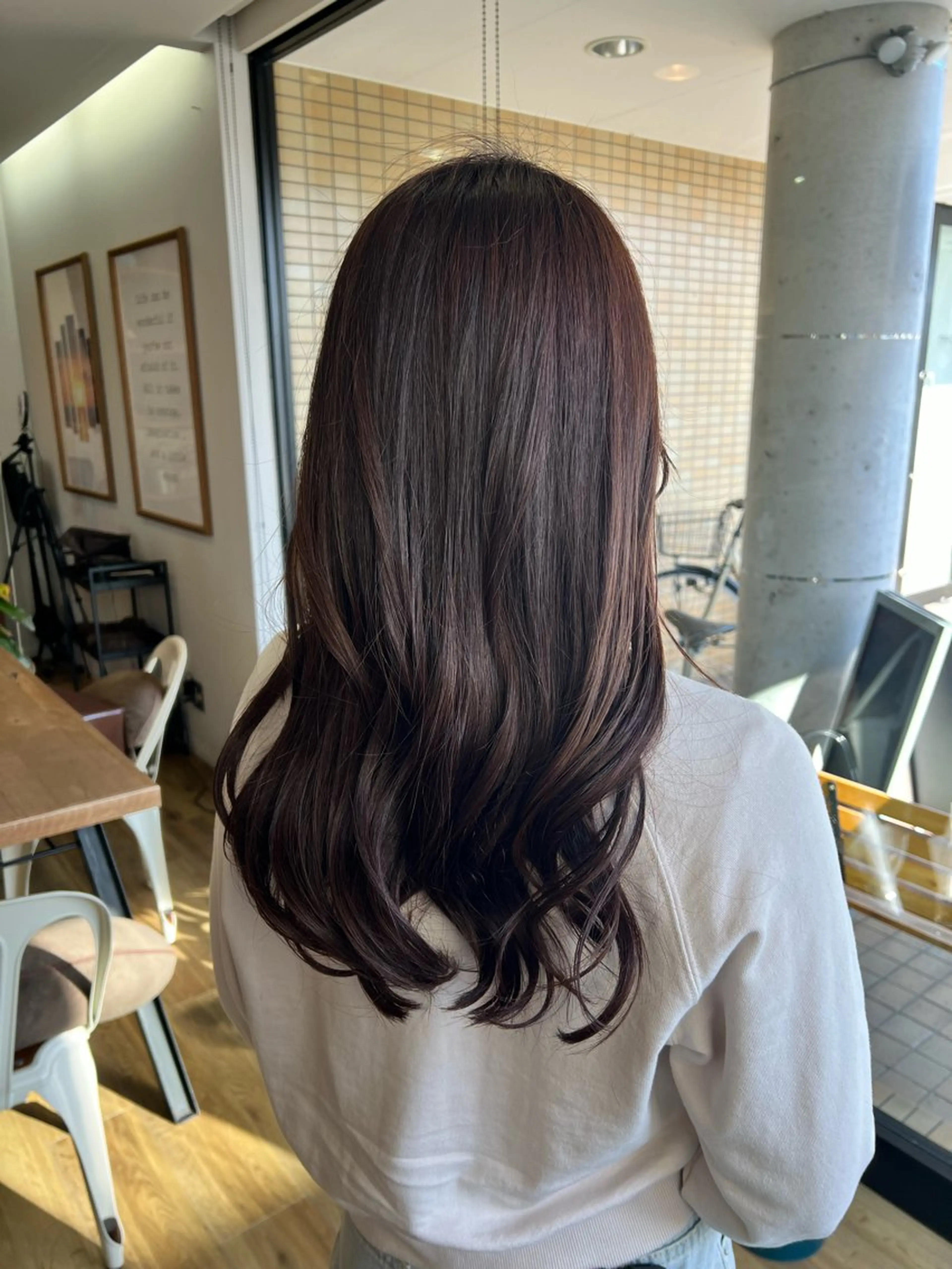 ロング カラー ブラウンカラー ラベンダーカラー ピンクカラー ピンクラベンダー ピンクラベンダーブラウン カット ヘアカラー トリートメント ツキダテ ユイのヘアスタイル