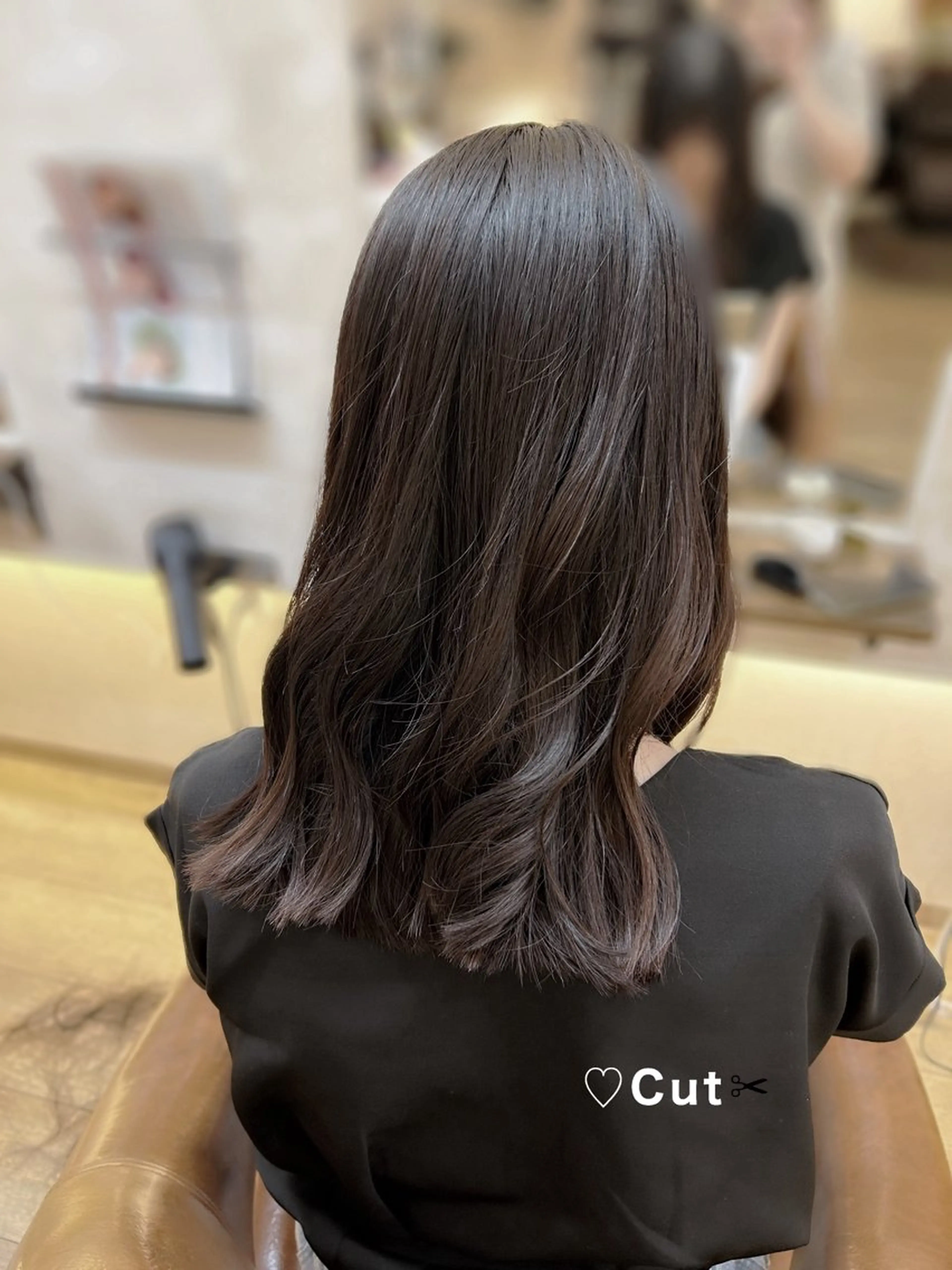 セミロング 🤍FLEAR 白濱 かえで🎀.⋆のヘアスタイル