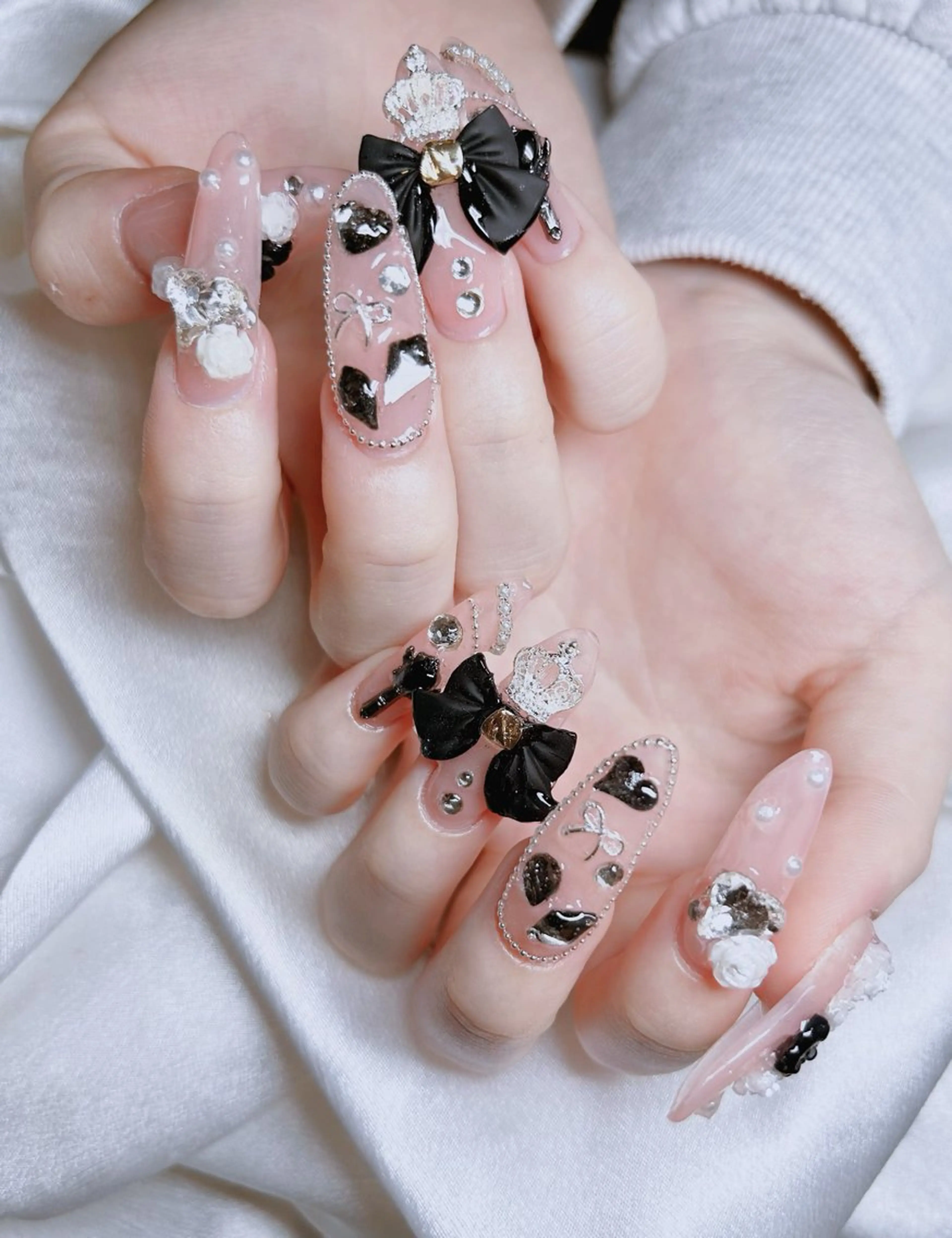 ネイル ハンドネイル コウ ヨウのネイルデザイン