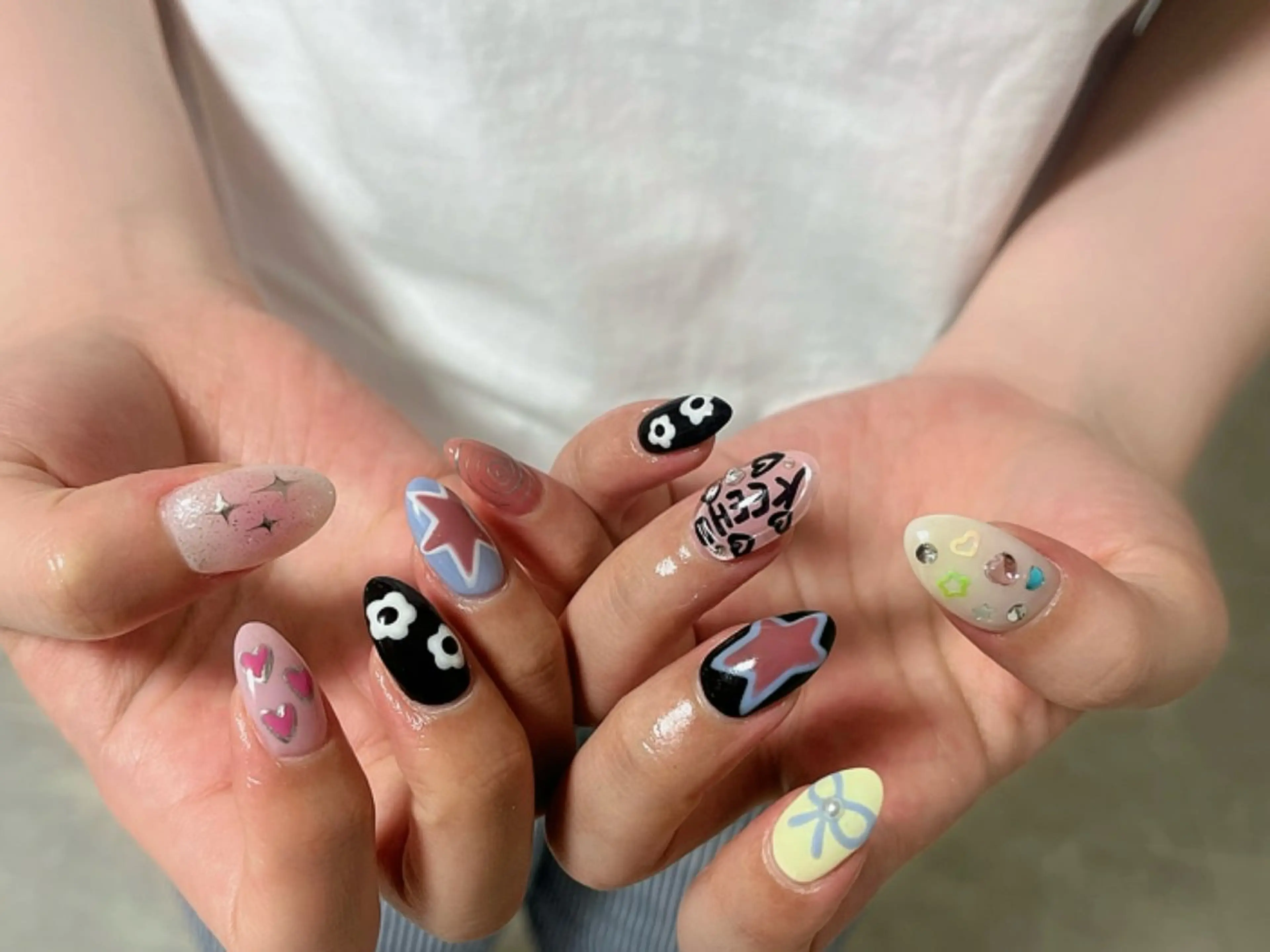 ネイル Protea きぬがわ らむのネイルデザイン