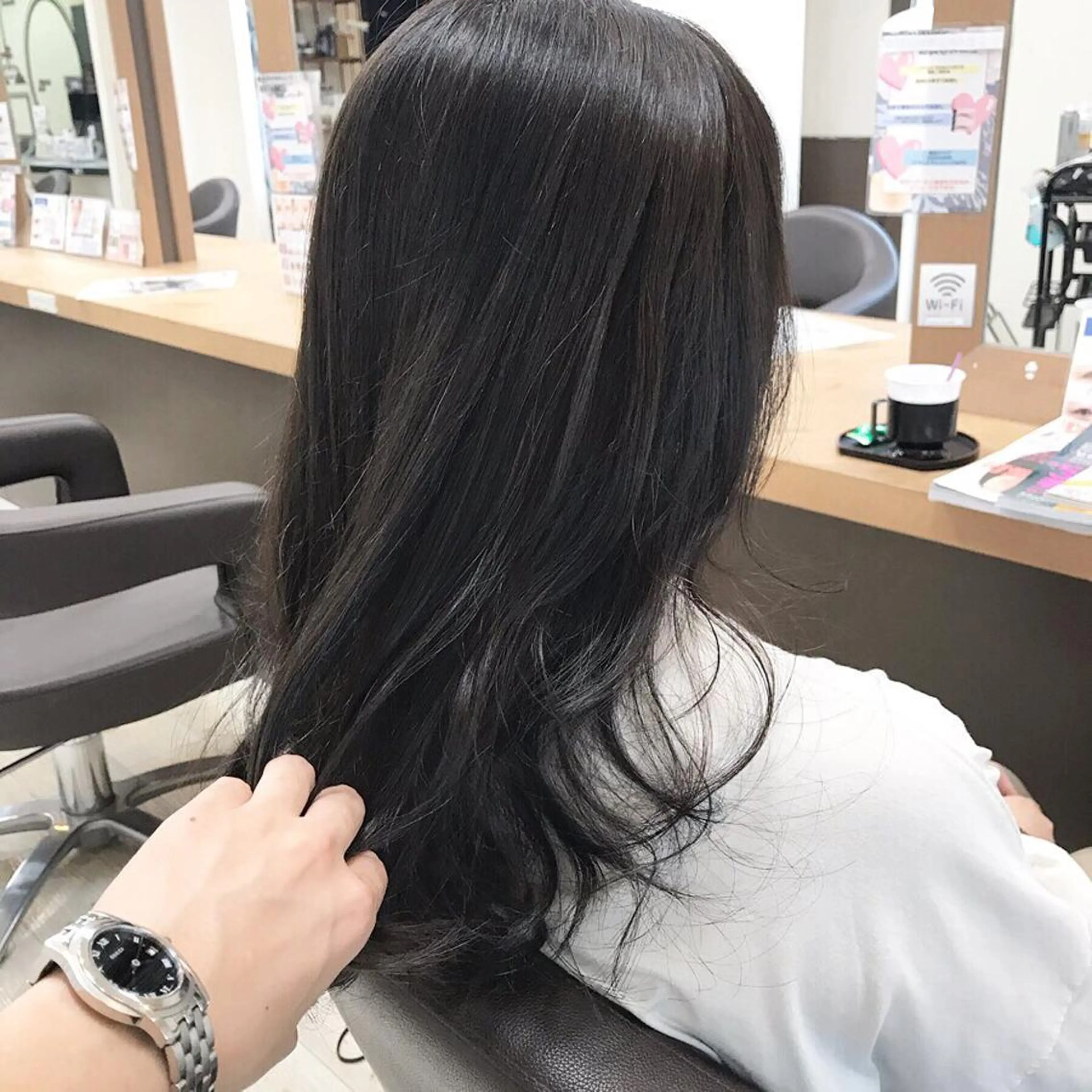 ロング カラー カット ヘアカラー トリートメント Lien 深井店のヘアスタイル