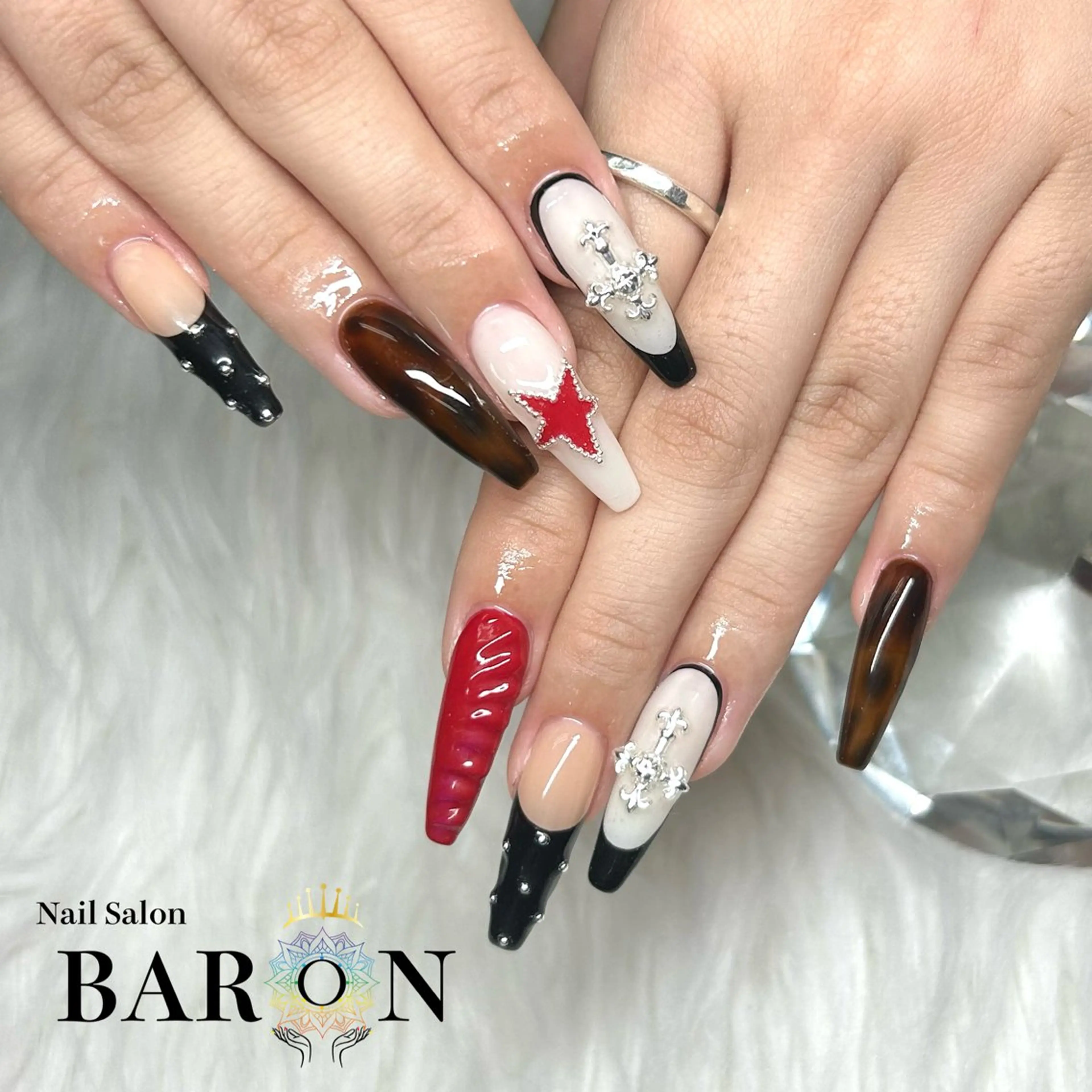 ネイル ハンドネイル ♛︎BARON♛︎ SUMIRE.のネイルデザイン