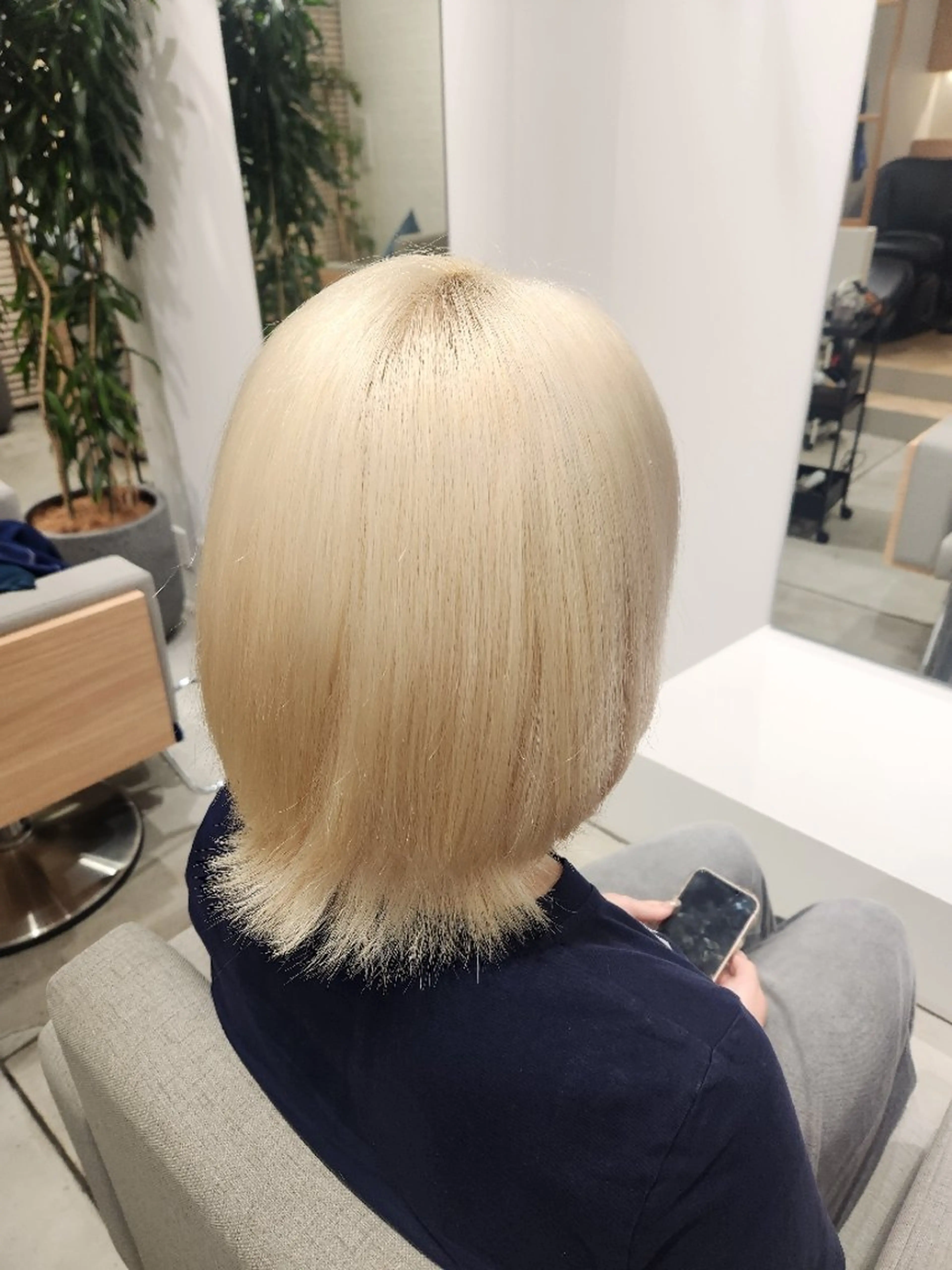 ショート カラー ヘアカラー 💜艶髪カラー💜 🎶富川美希🎶のヘアスタイル