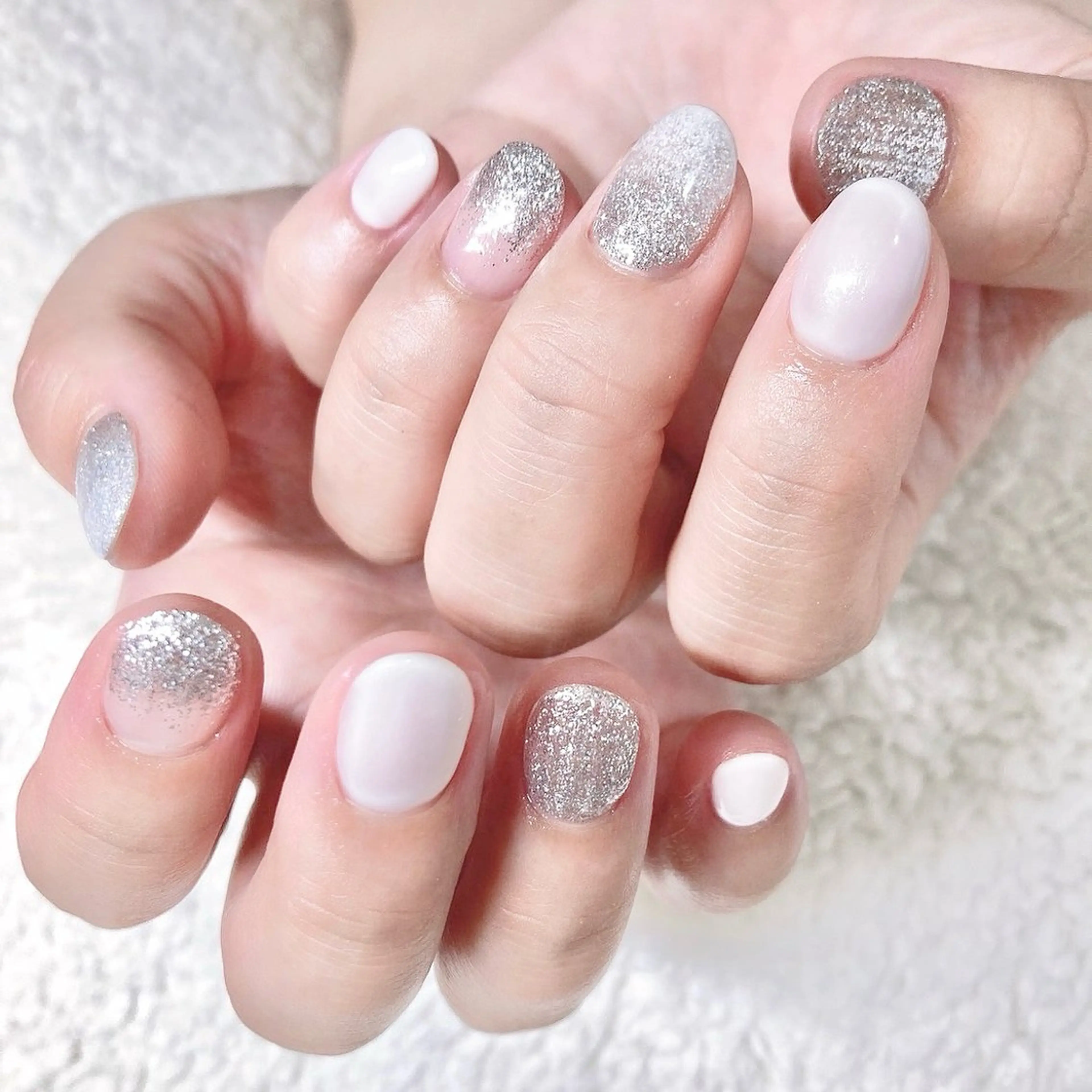 ネイル 持ち込み VIBLISS所属・VIBLISS福岡 tomokoのネイルデザイン