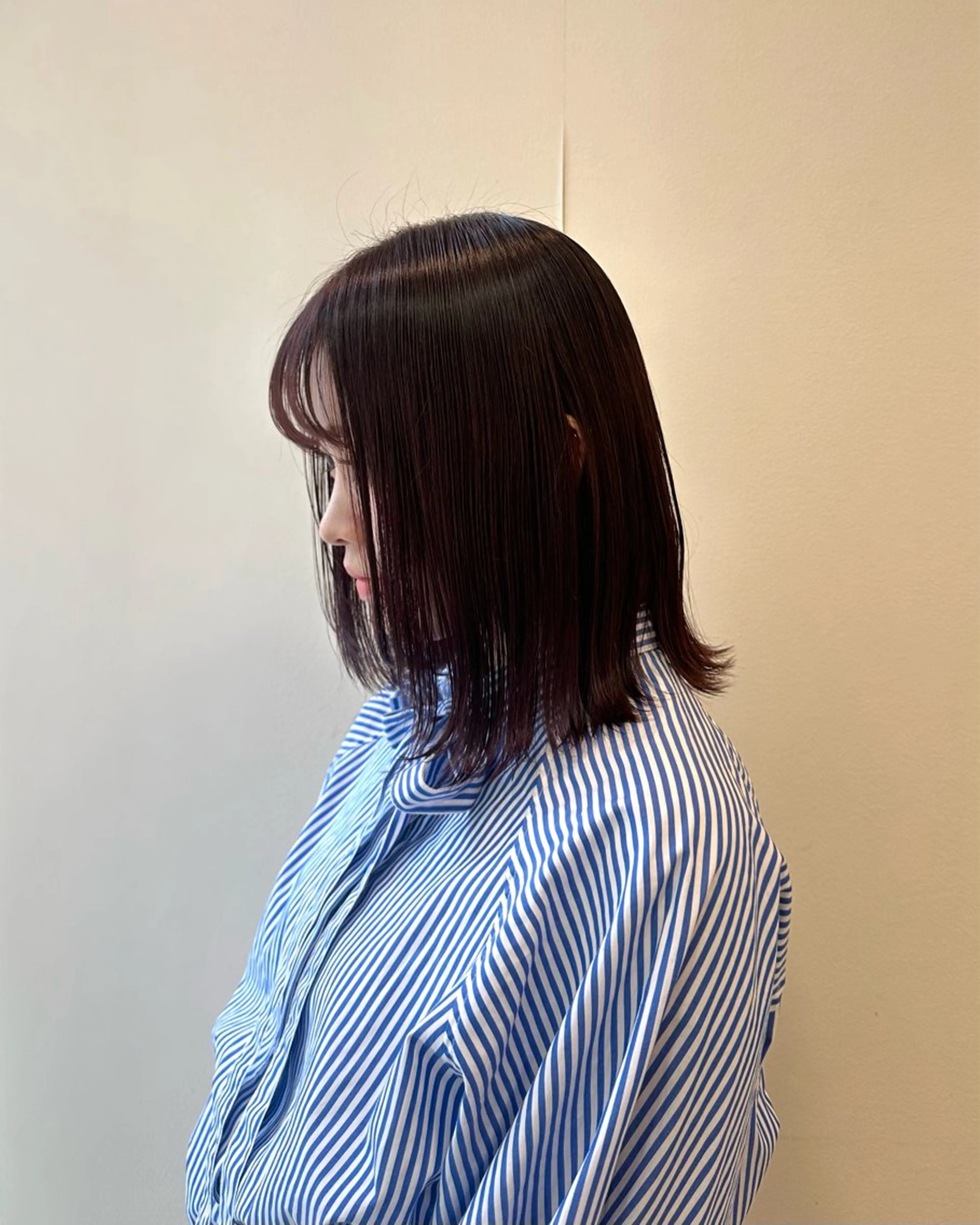 ミディアム カラー 南出 碧夢のヘアスタイル