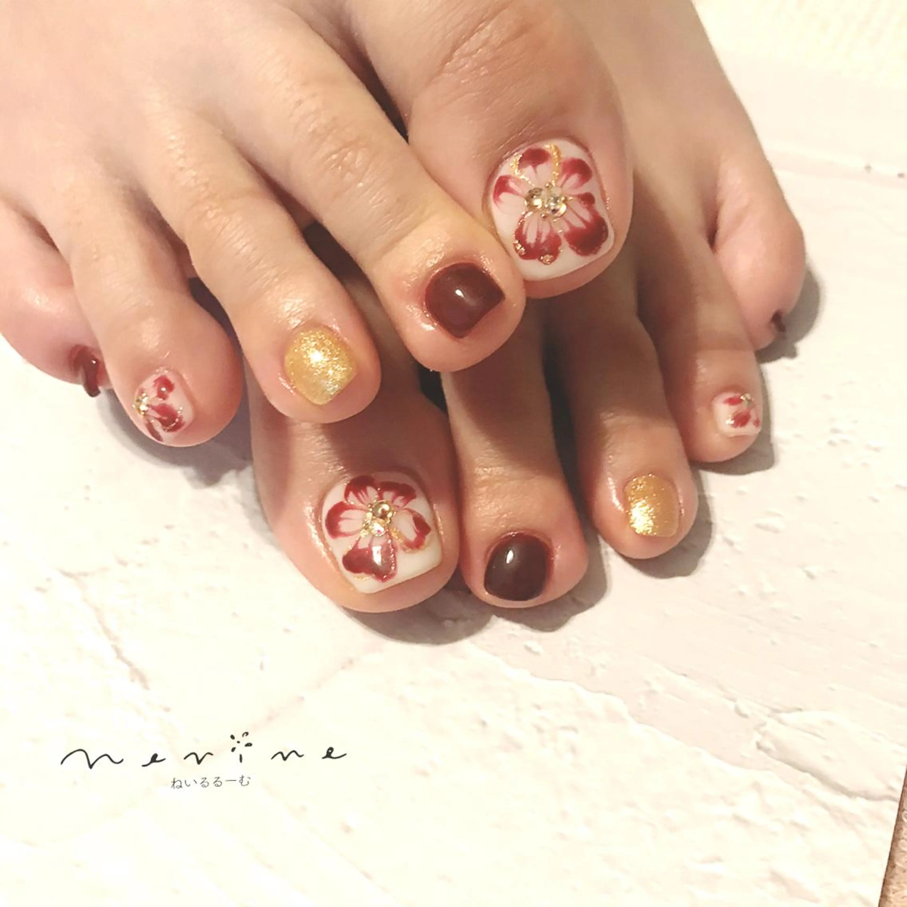 ネイル フットネイル NAILST Naomiのネイルデザイン