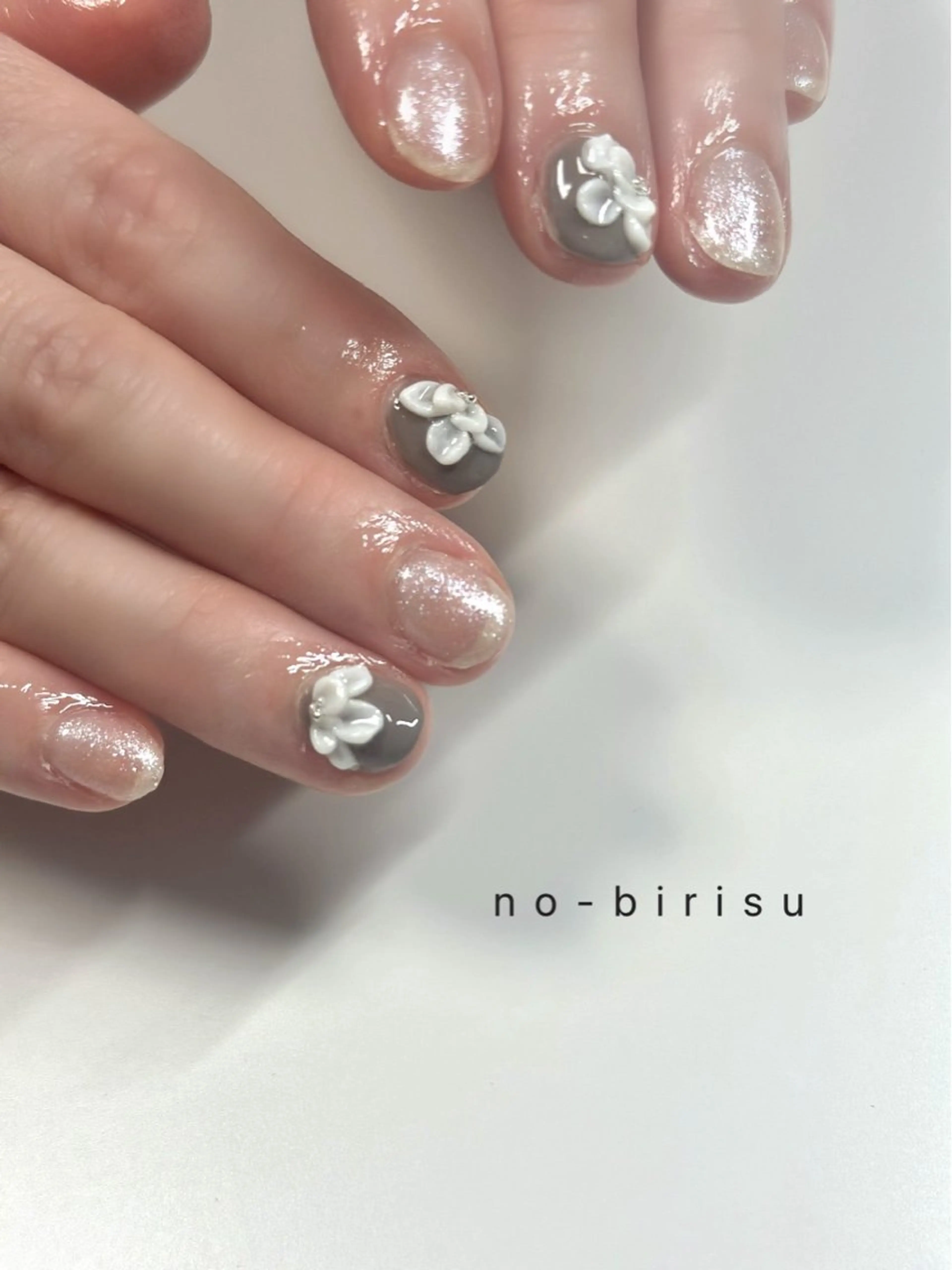 ネイル ハンドネイル no-birisu nailのネイルデザイン
