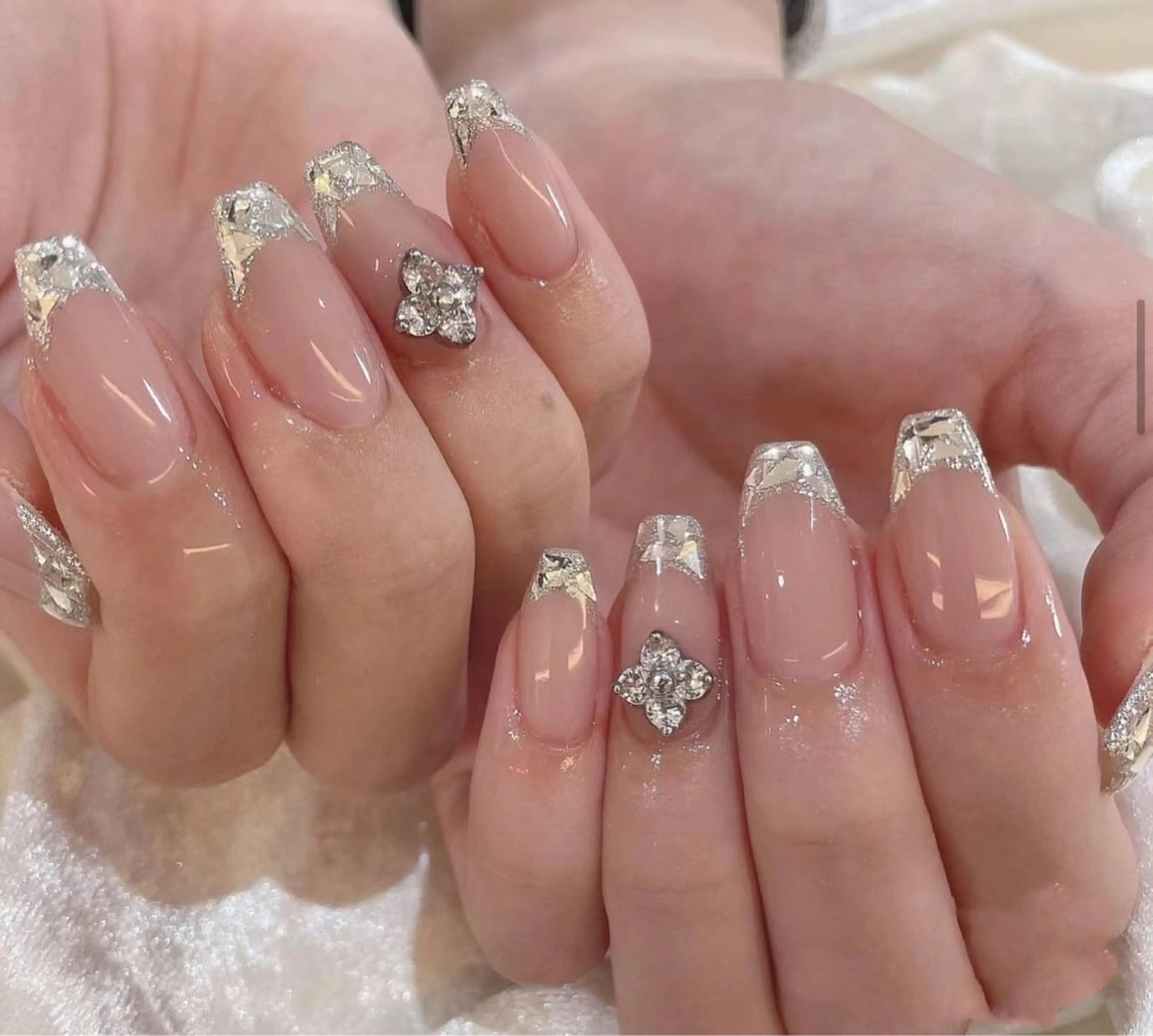 【HAND】ガラスフレンチ/マグネットフレンチ/ラメフレンチの写真