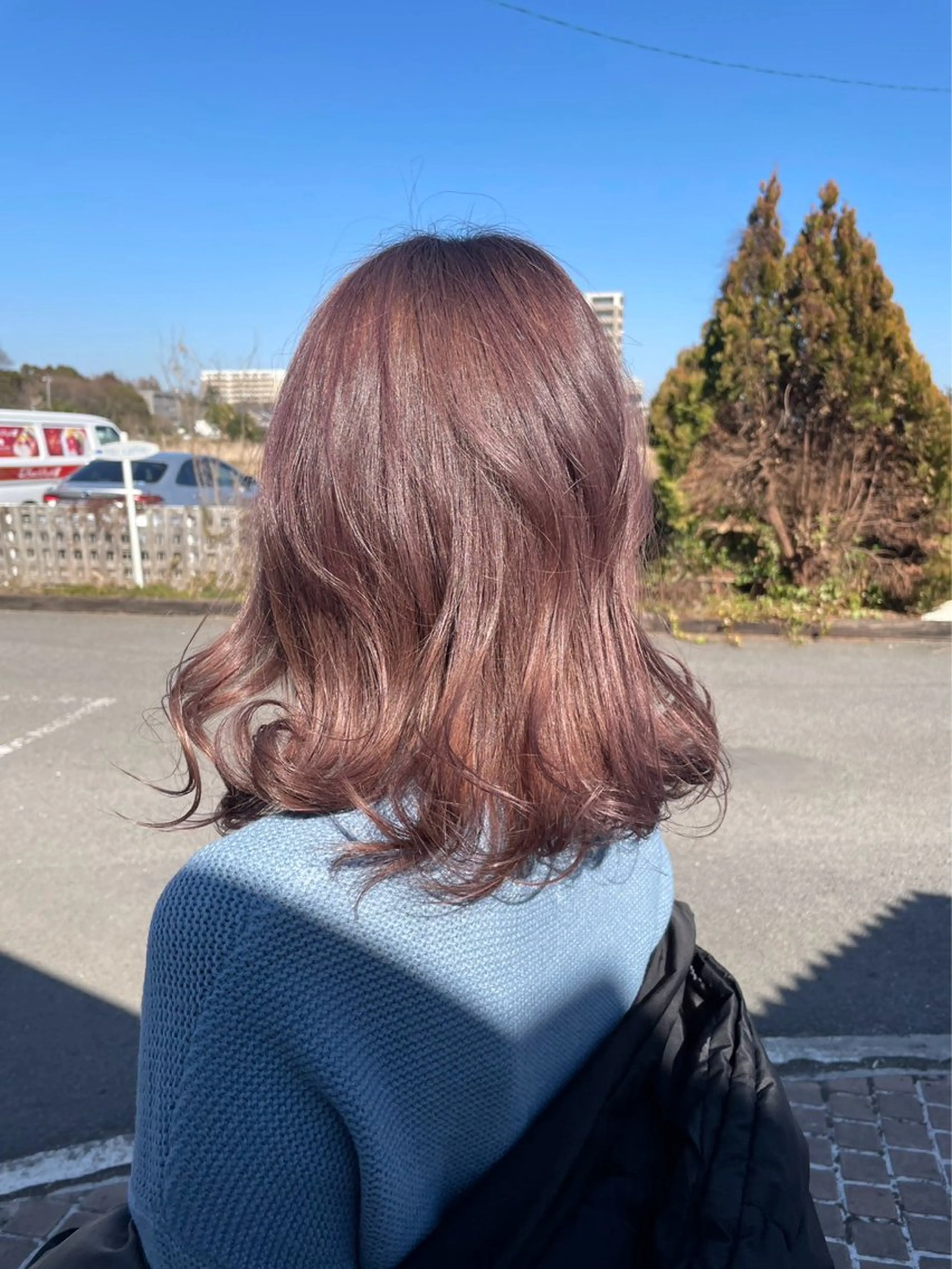 セミロング カラー 中川原 大介のヘアスタイル
