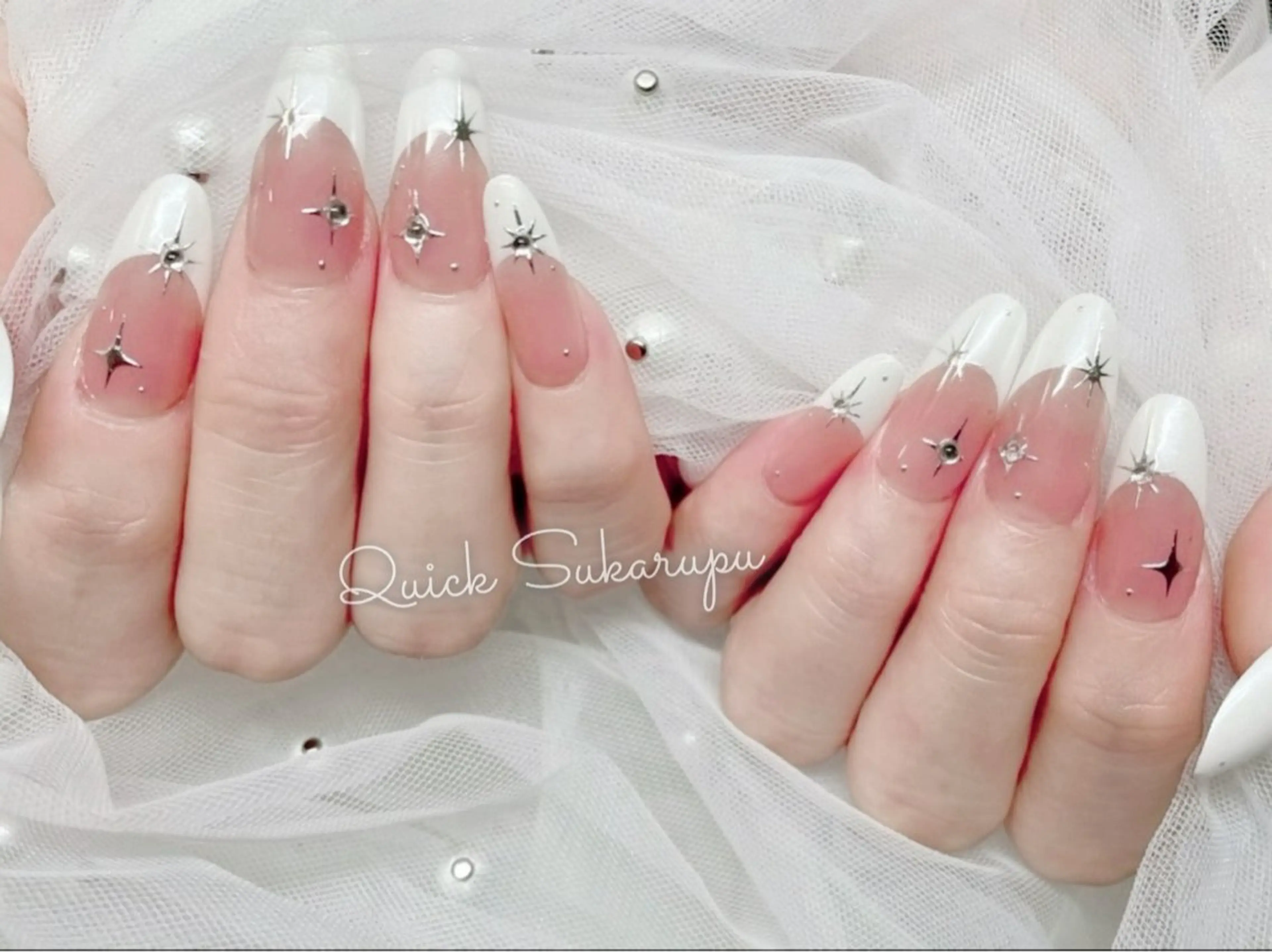 ネイル ハンドネイル Quick Sukarupu 新宿店所属・澤田 あれのネイルデザイン