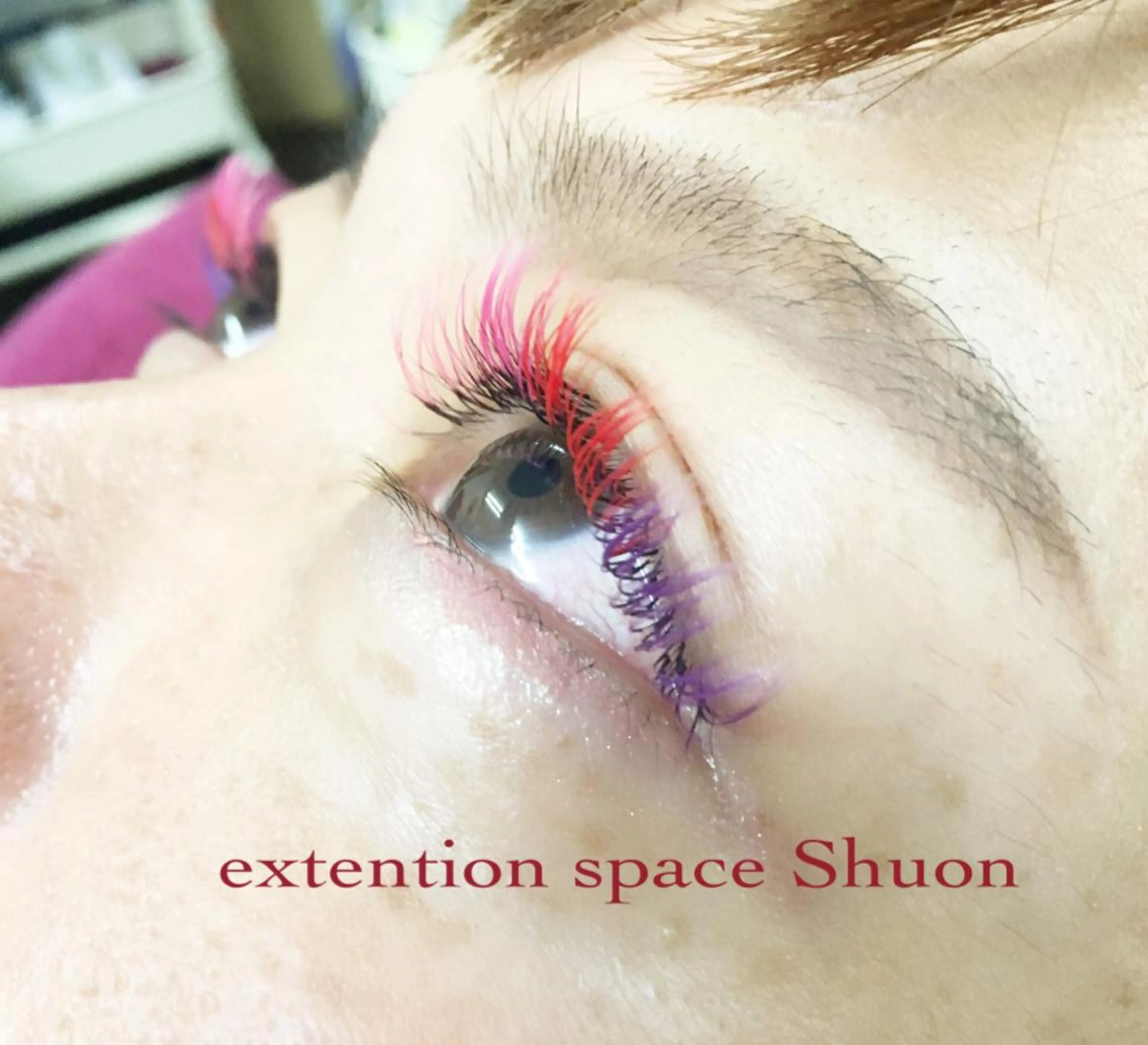 マツエク・マツパ ボリュームラッシュ KITTY 立川のネイルデザイン