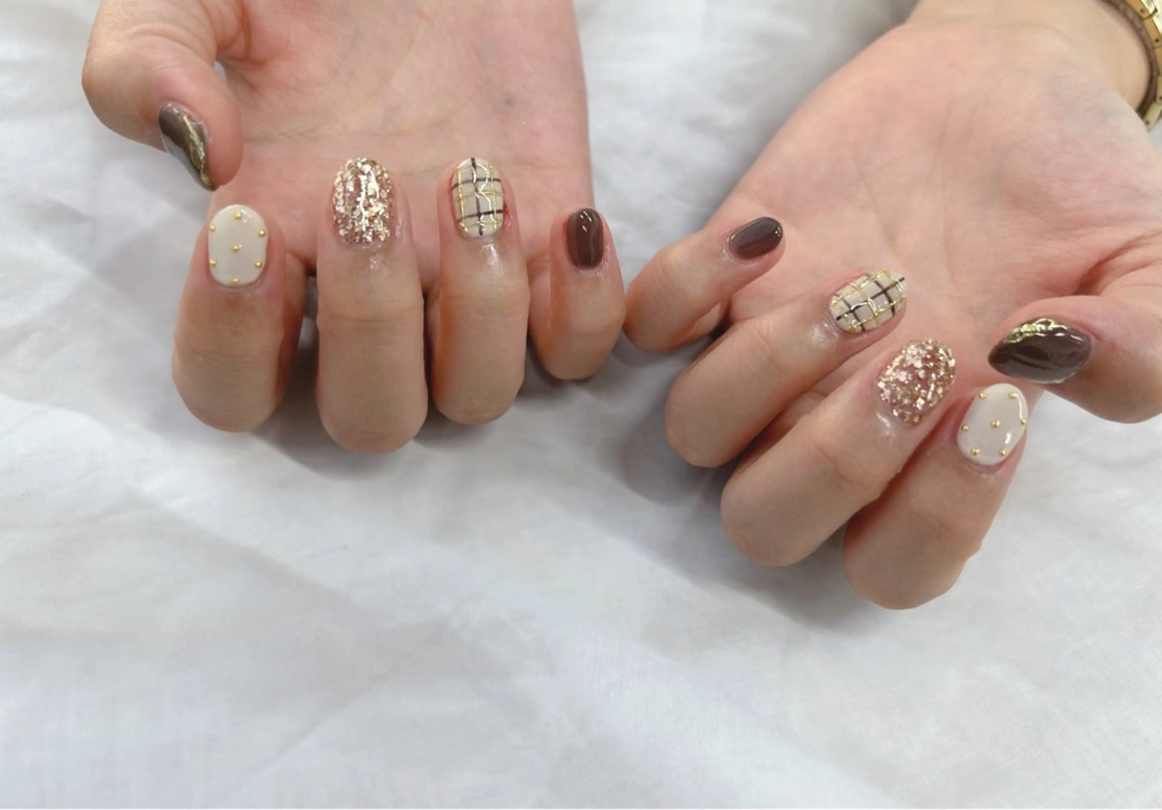 ネイル ミラーネイル ハンドネイル Nail Salon agré所属・agré ネイルサロン　アグレのネイルデザイン