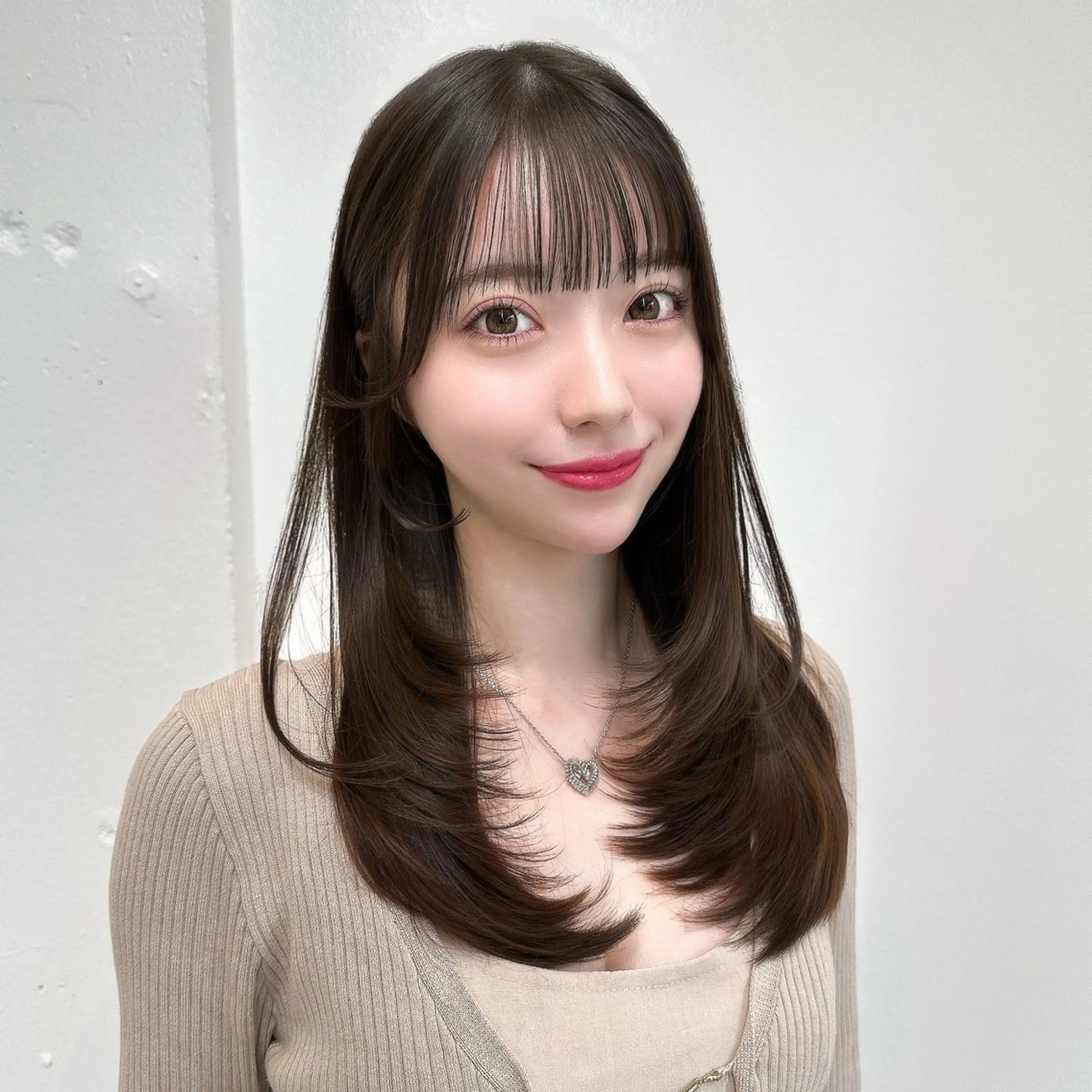 セミロング カラー ヘアアレンジ カット ヘアカラー トリートメント FERiCIA. 表参道所属・レイヤーカット 🪄吉野翔悟のヘアスタイル