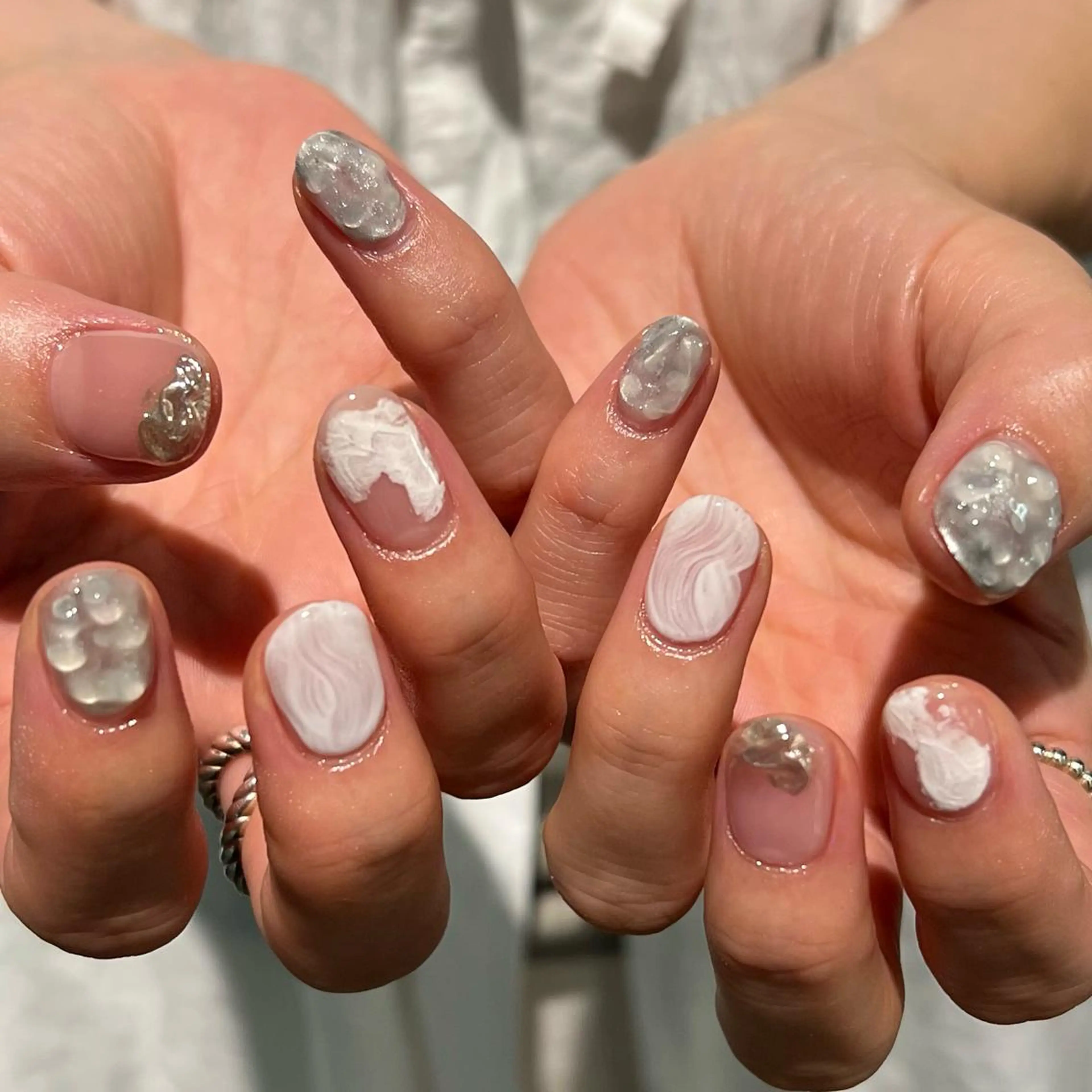 ネイル アートネイル Nico所属・Nico🌛 Karenのネイルデザイン