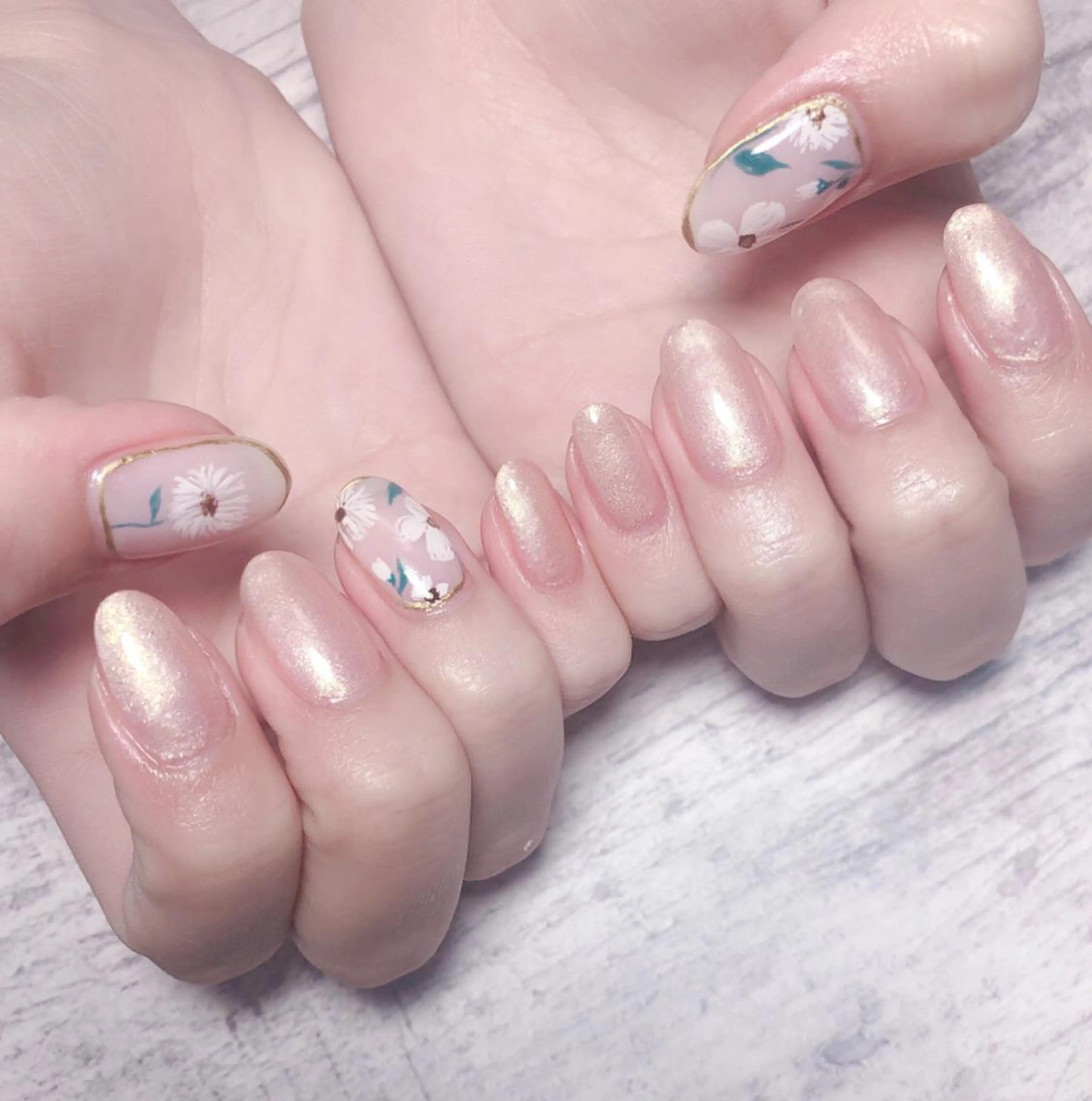 ネイル 個室ネイルサロンDolly  Girl〜ドーリーガール〜所属・DollyGirl KYOKOのネイルデザイン