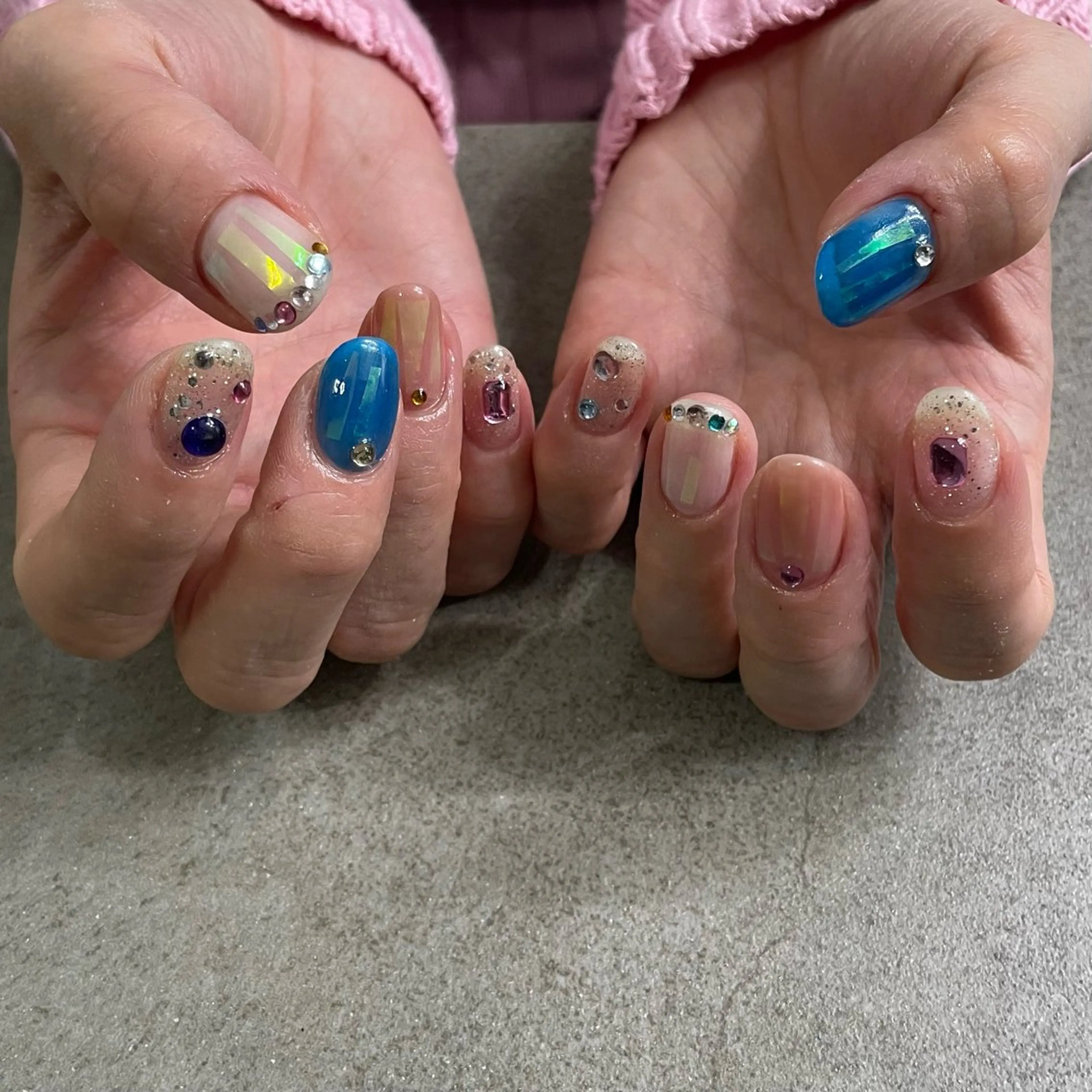 ネイル キラキラネイル ハンドネイル F room 表参道のネイルデザイン