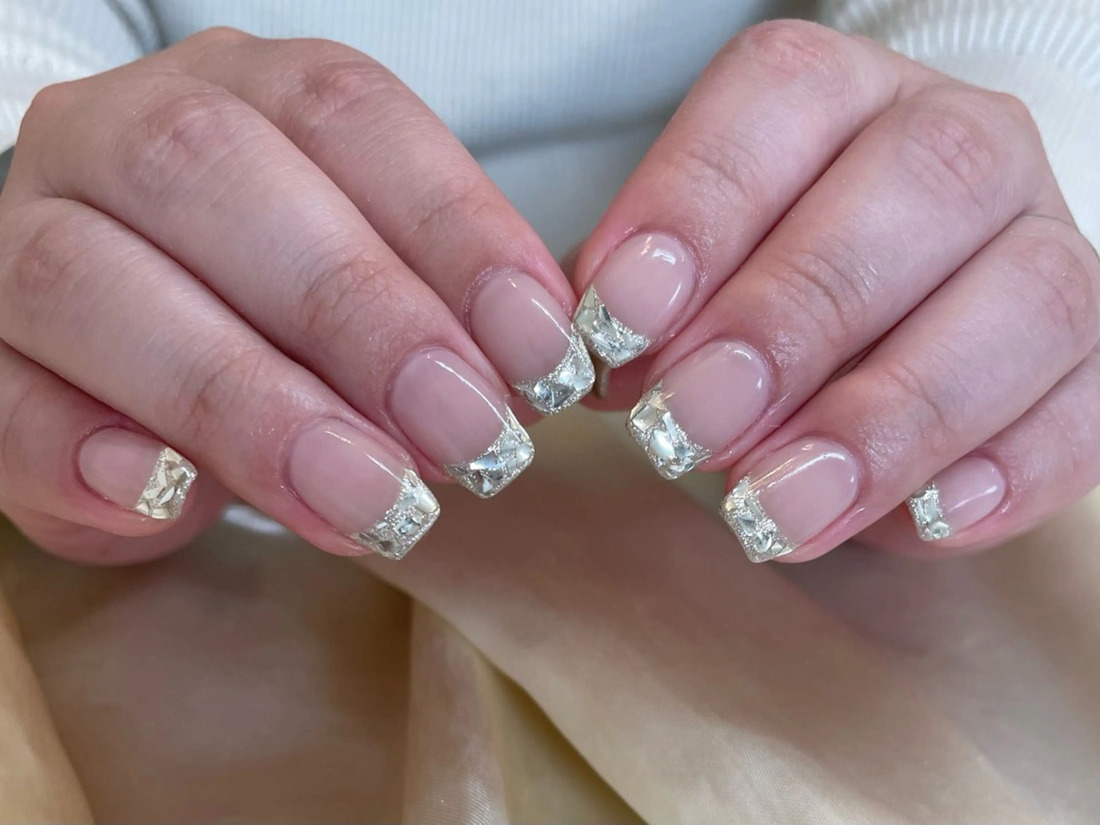 ネイル essence所属・pétit maakoのネイルデザイン