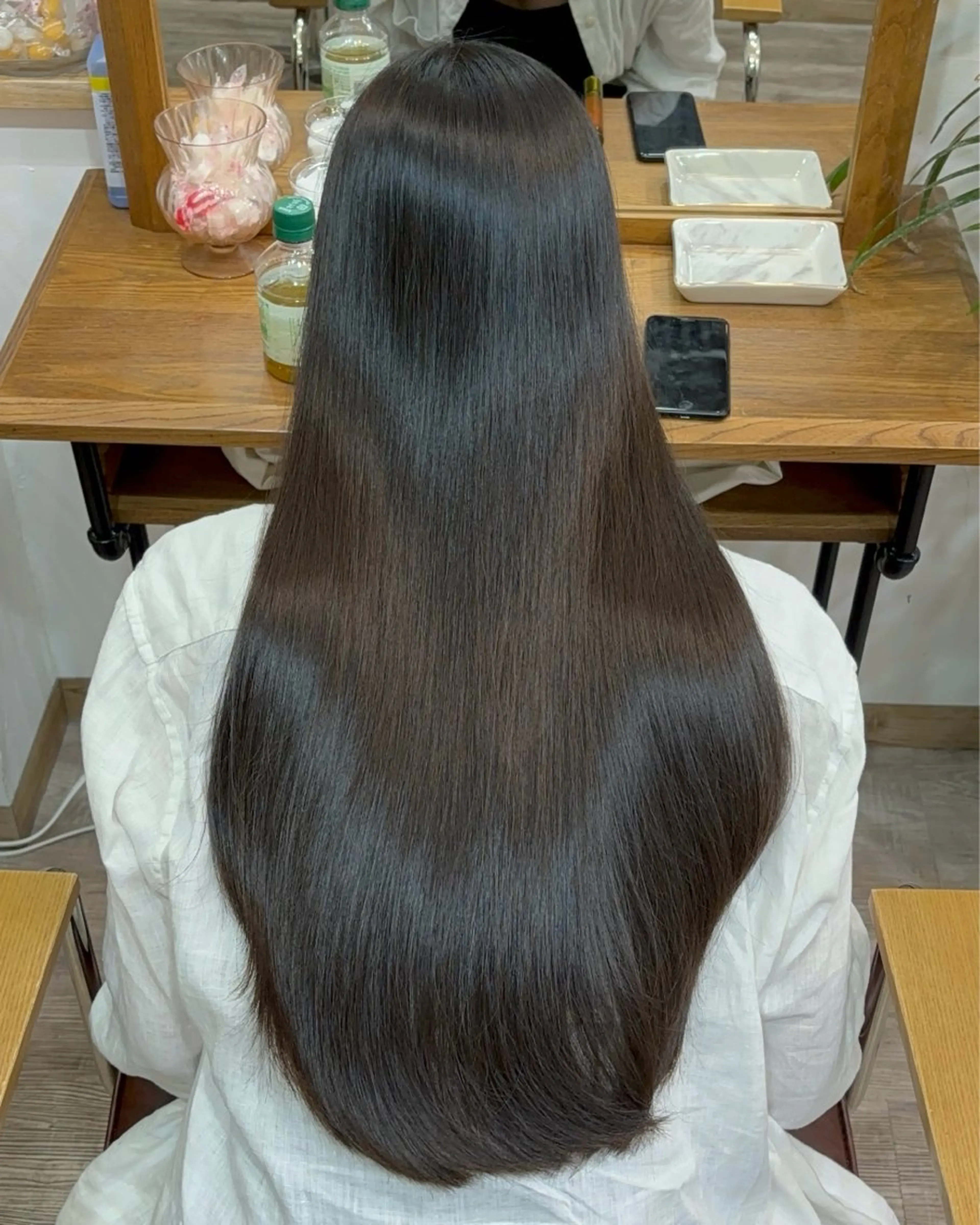 活性ケラチン導入トリートメント(Premium髪質改善を施術済の方専用)の写真