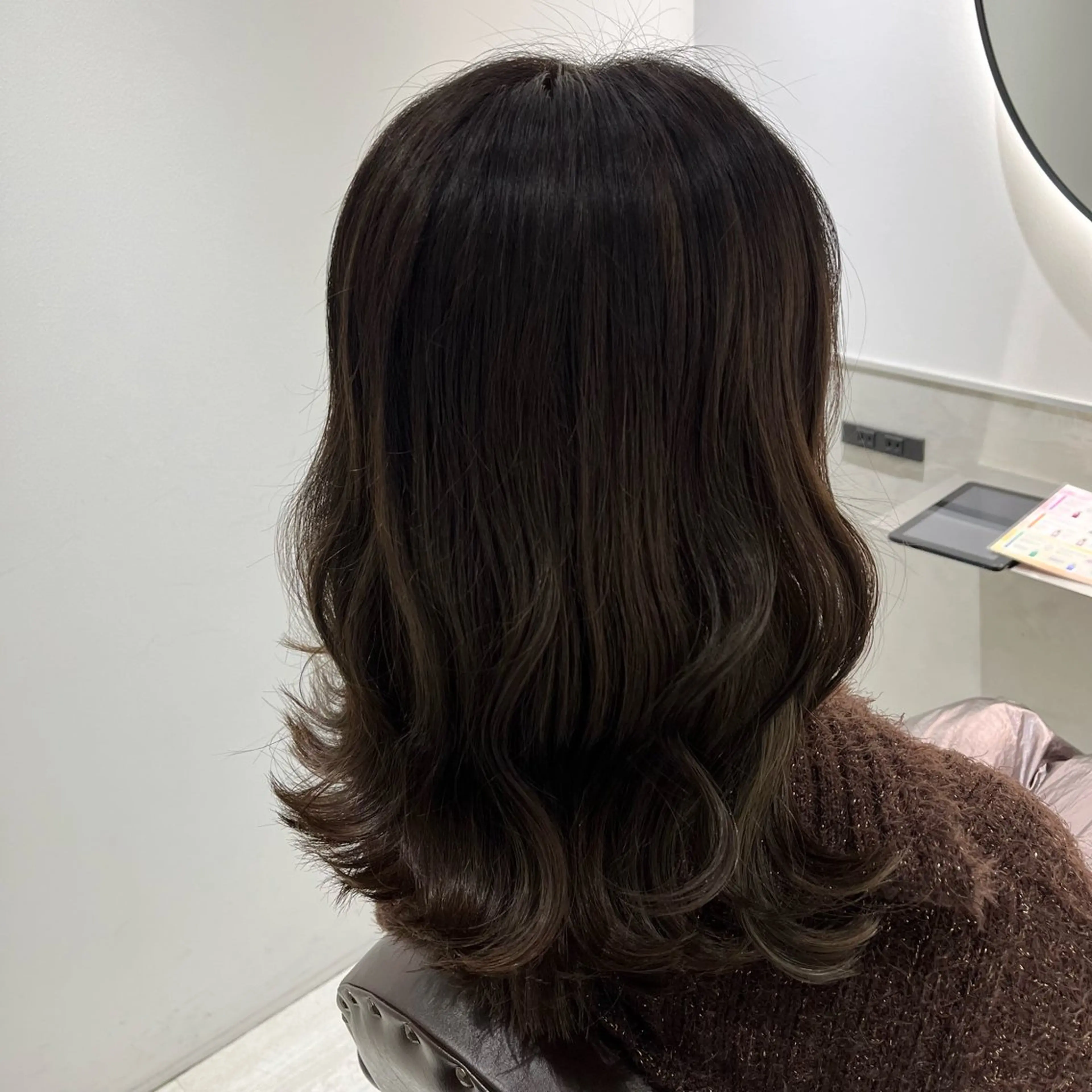 カラー eN°   by youres hair 飯田橋店所属・髪質改善/レイヤー× 縮毛矯正🤍maiのヘアスタイル