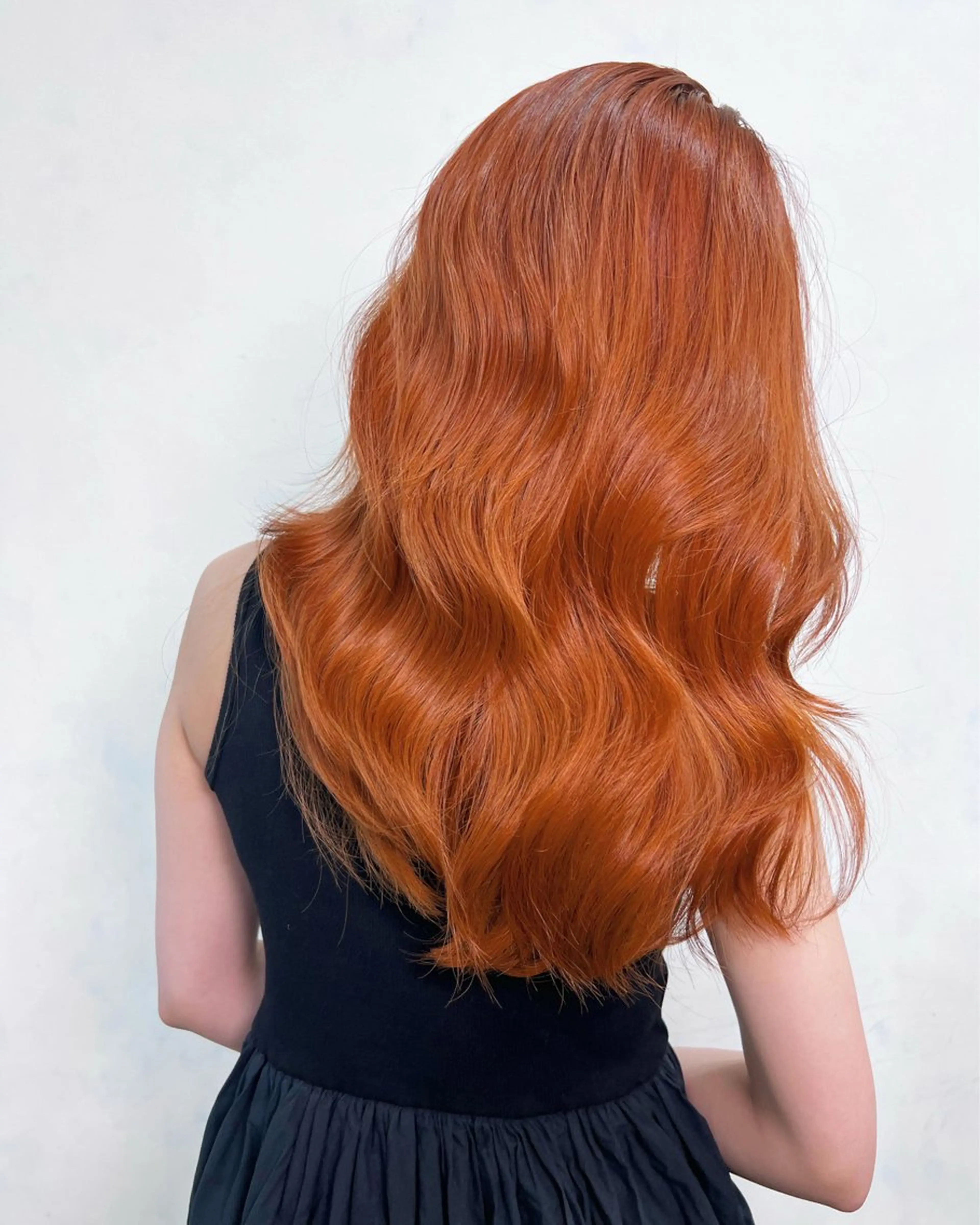 セミロング カラー ヘアカラー アンメリーアン所属・【姫路】羽エクステ/ ブリーチ/HINAのヘアスタイル