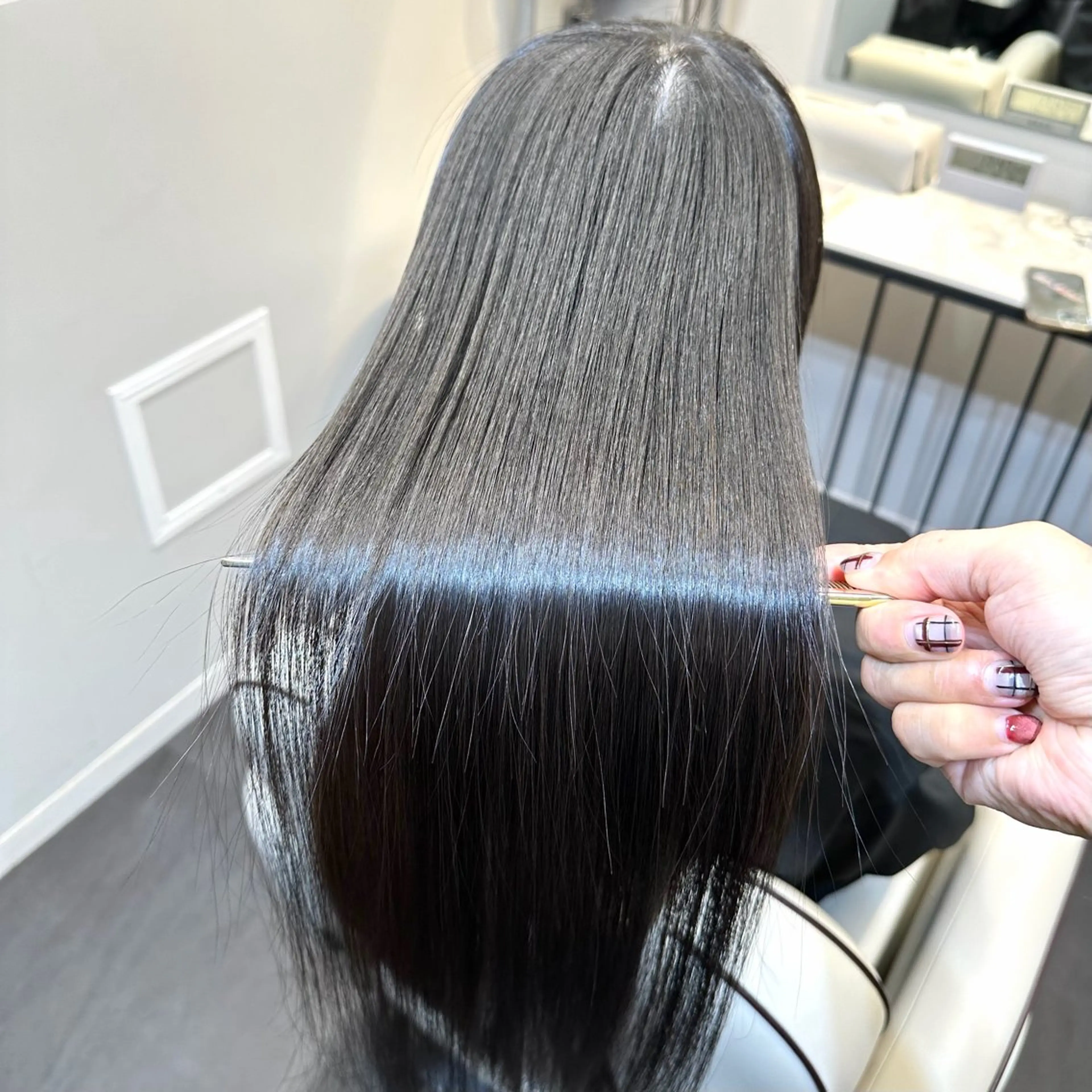 ロング 髪質改善 トリートメント SALOWIN 池袋Suite店所属・髪質改善特化 安東駿介のヘアスタイル