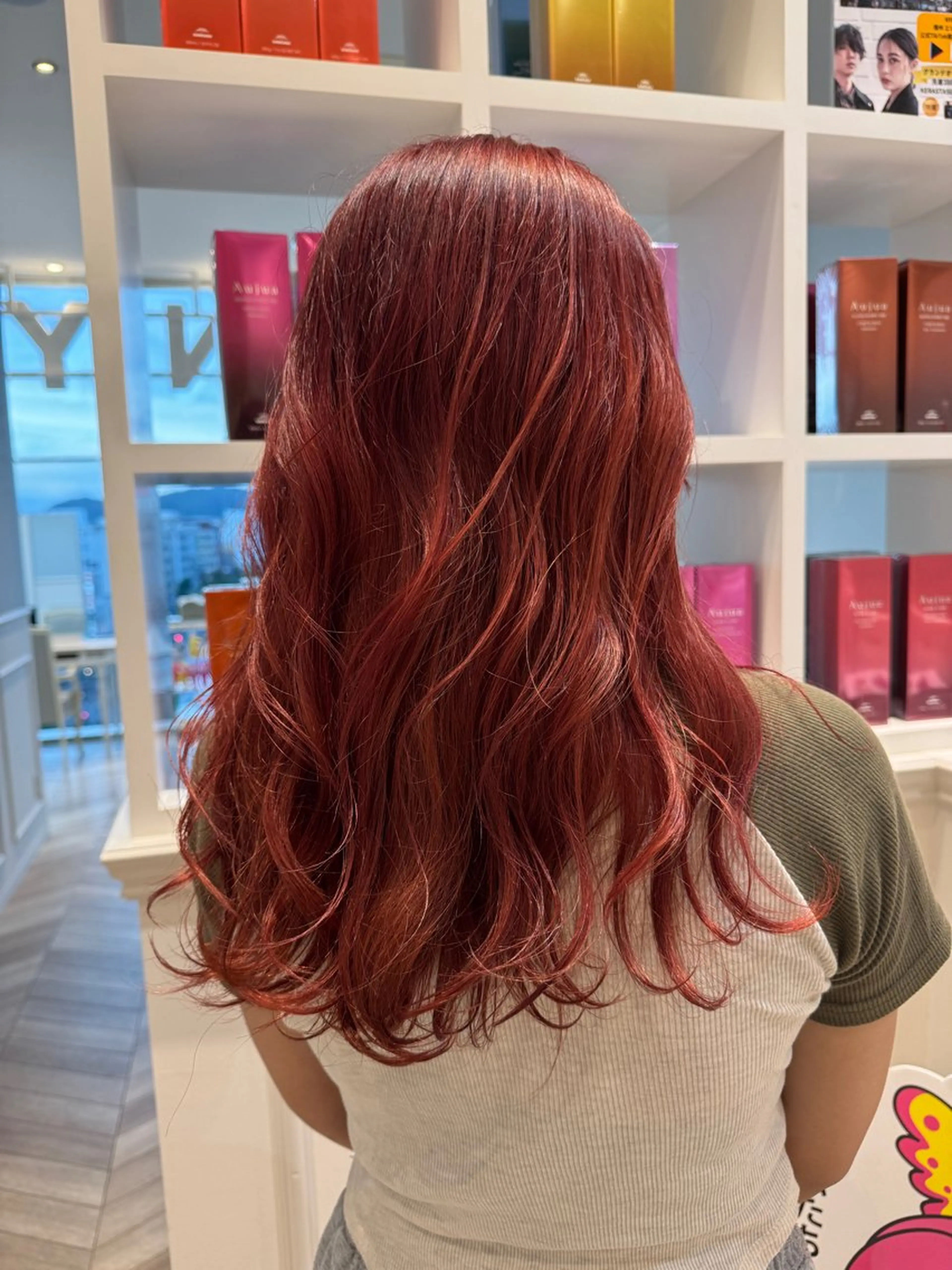 セミロング ブリーチカラー✨ 駒場　笙のヘアスタイル