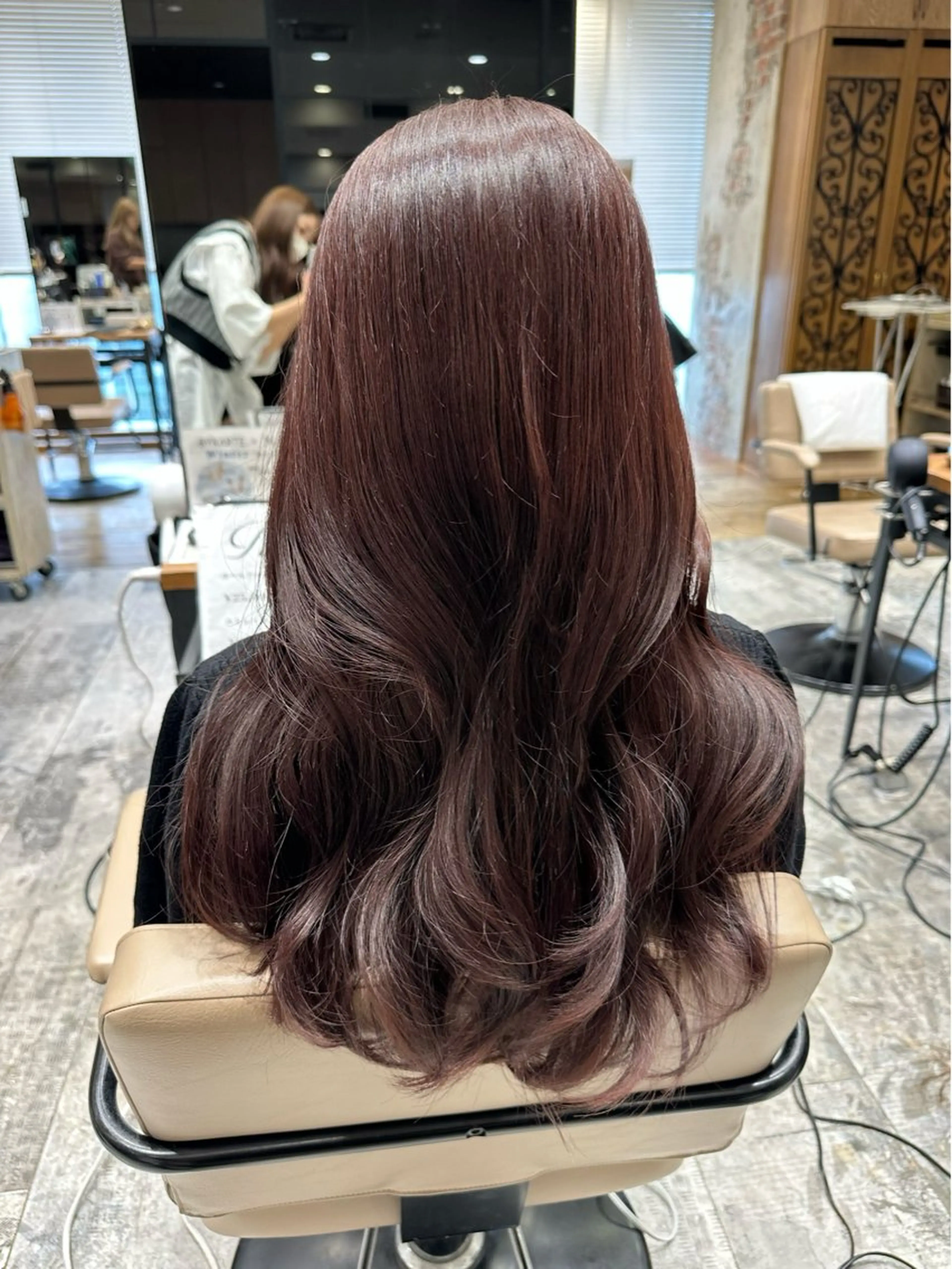 セミロング カラー ブラウンカラー レッドカラー レッドブラウン くびれヘア 顔周りカット カット ヘアカラー トリートメント 顔周り/くびれヘア 韓国ヘア💕風間るなのヘアスタイル