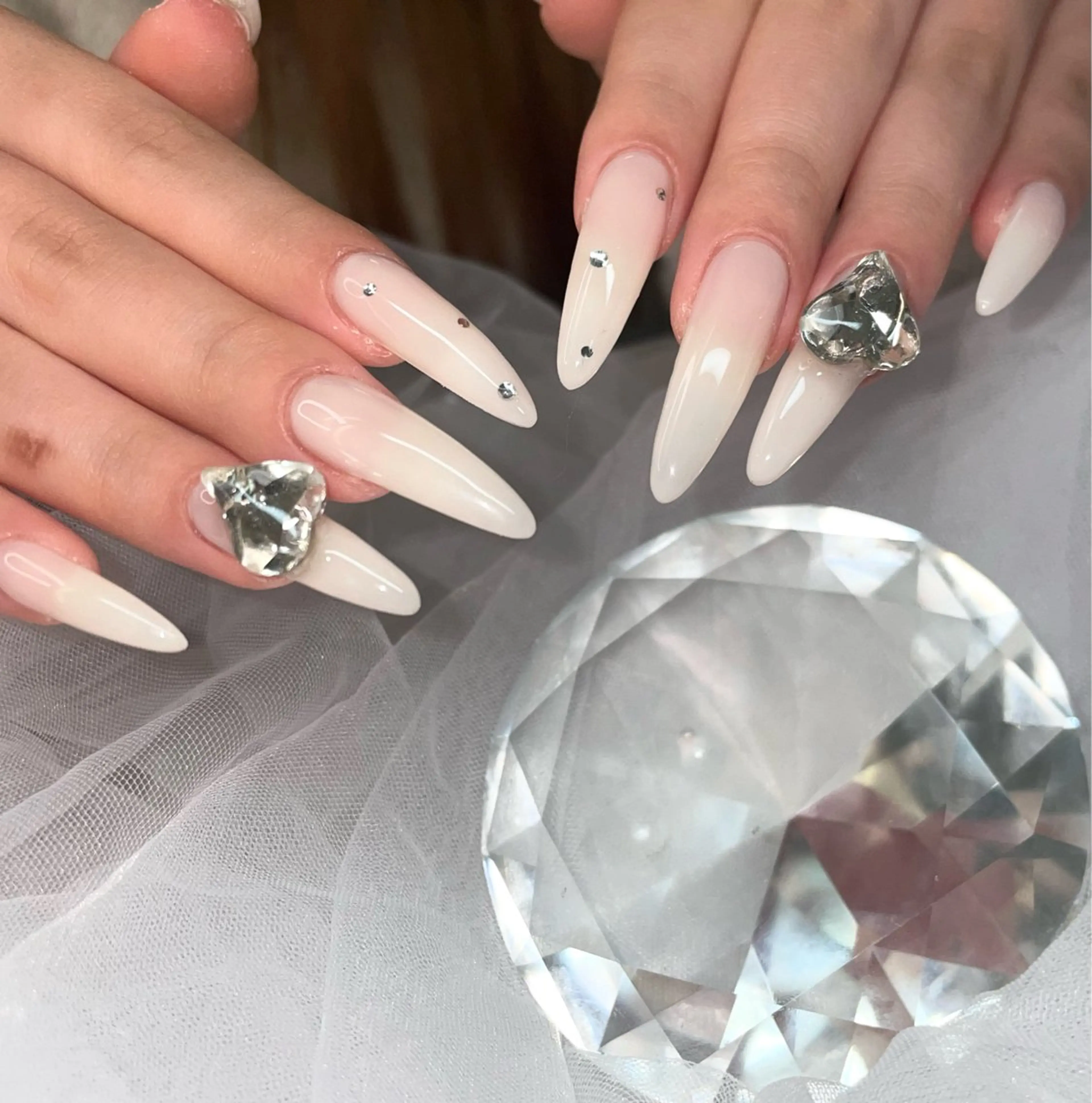 ネイル ハンドネイル Emma Jewel所属・Emma Jewel🏛️♡のネイルデザイン