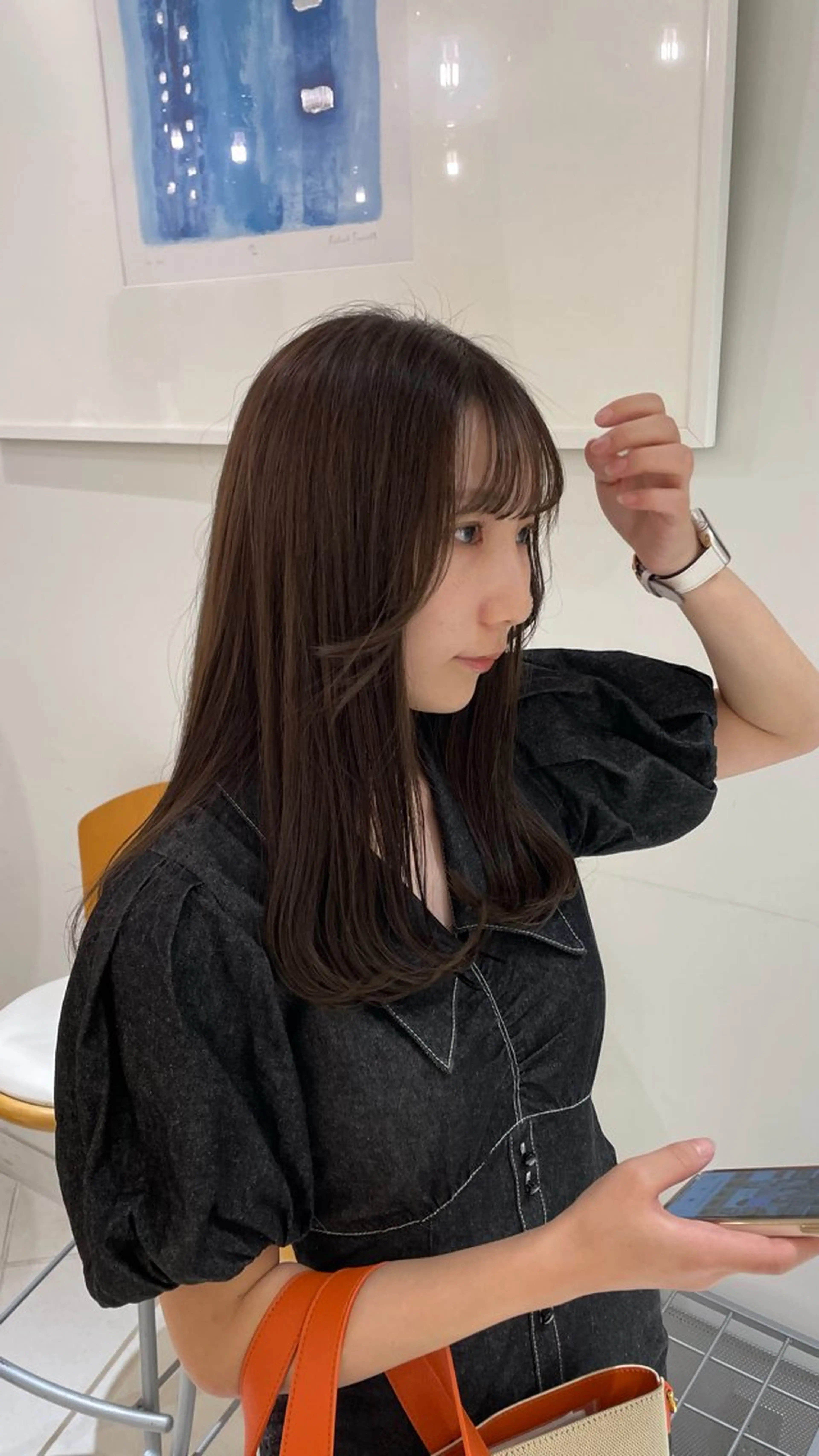 セミロング Agnos青山所属・鈴木 里奈のヘアスタイル