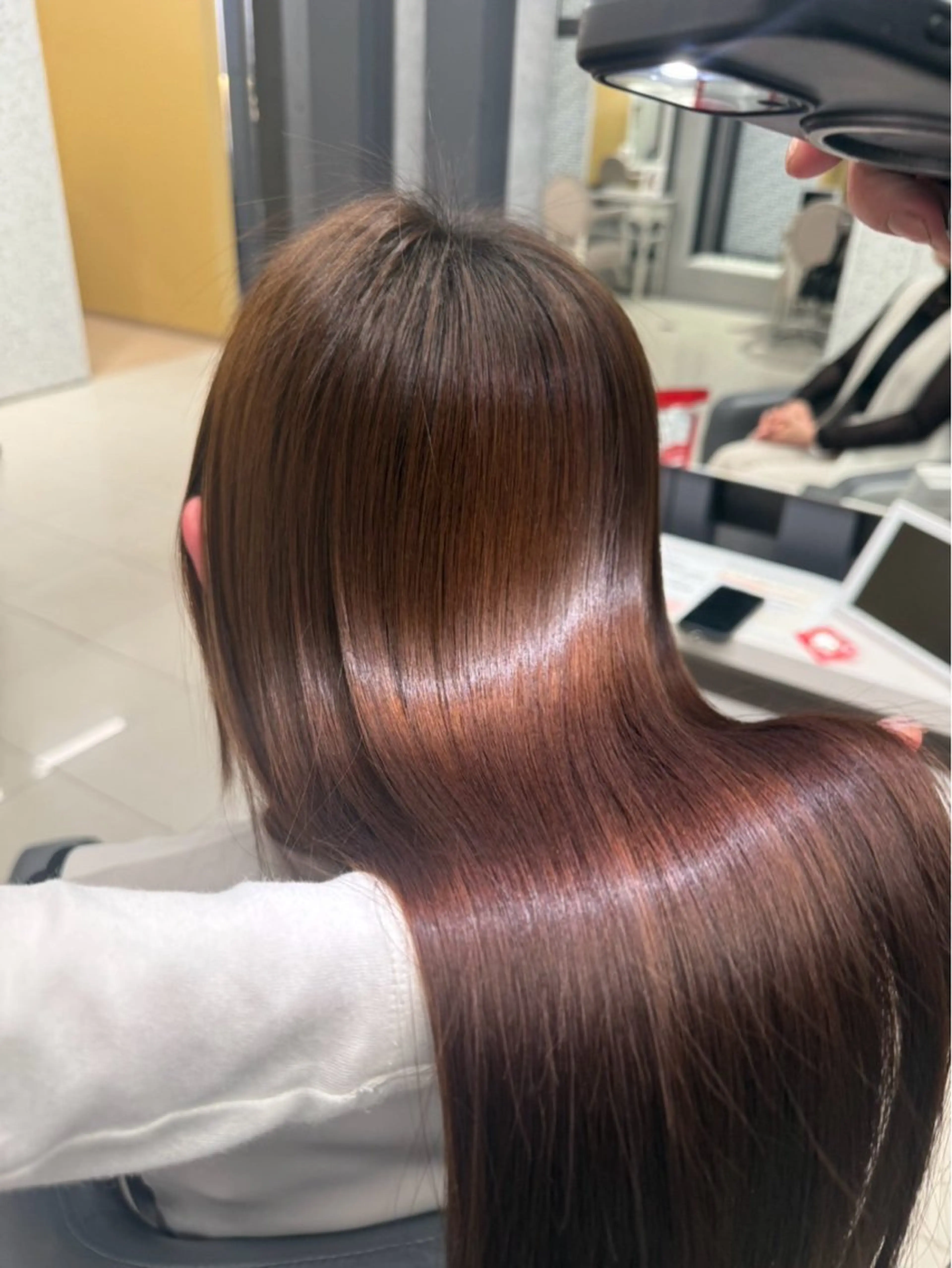 ロング 髪質改善ストレート、 カラー清野雄大のヘアスタイル