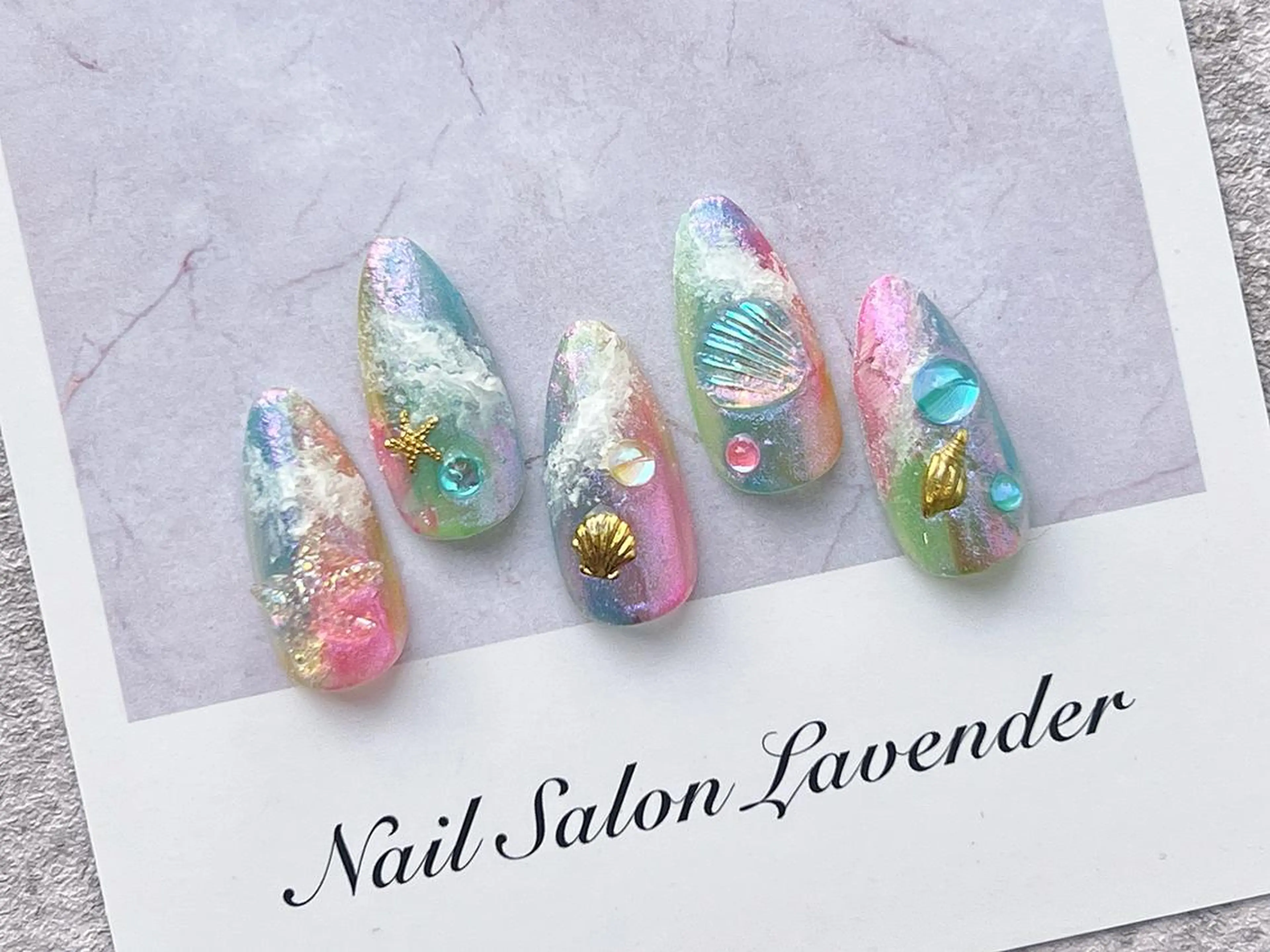 ネイル ハンドネイル 佐藤 ニーナ★ラベンダーのネイルデザイン