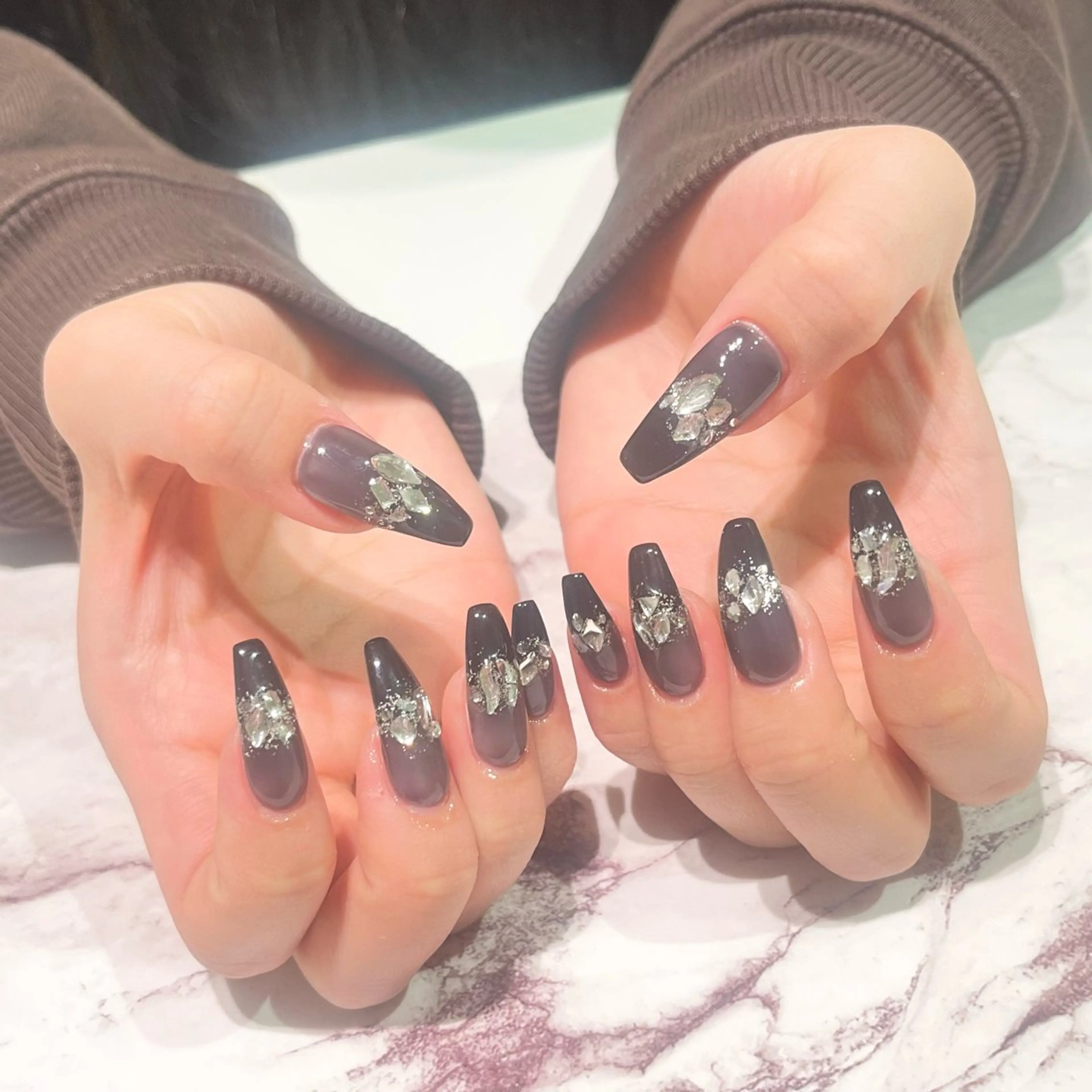 ネイル 成人式 ハンドネイル Hair removal & Beauty salon Produce by Lucia所属・nail salon Luciaのネイルデザイン