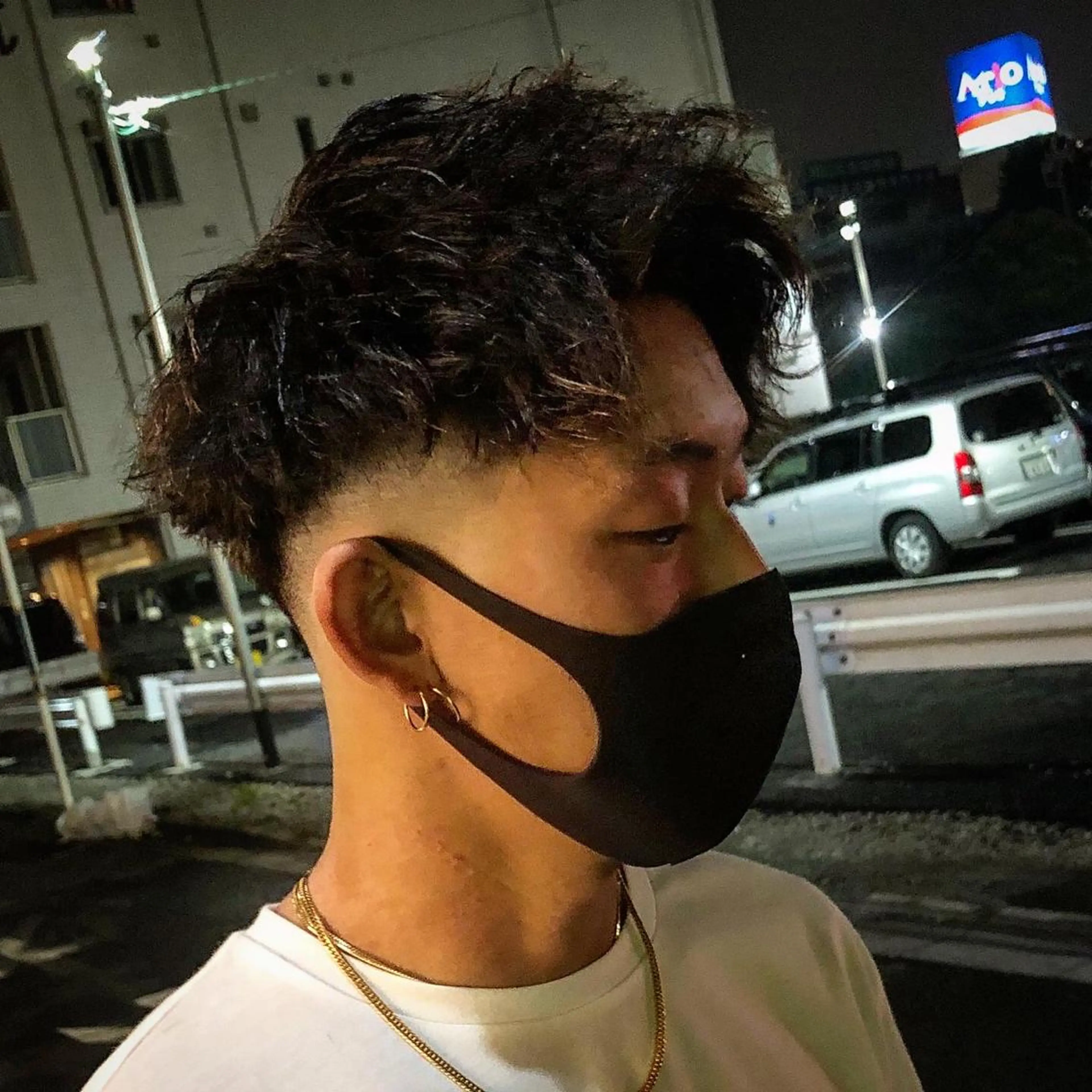 ミディアム パーマ メンズ ミディアムパーマ フェードカット メンズパーマ スキンフェード メンズツイストパーマ カット パーマ Men's  hair salon PLAISIR所属・【店長】小山 泰生のヘアスタイル