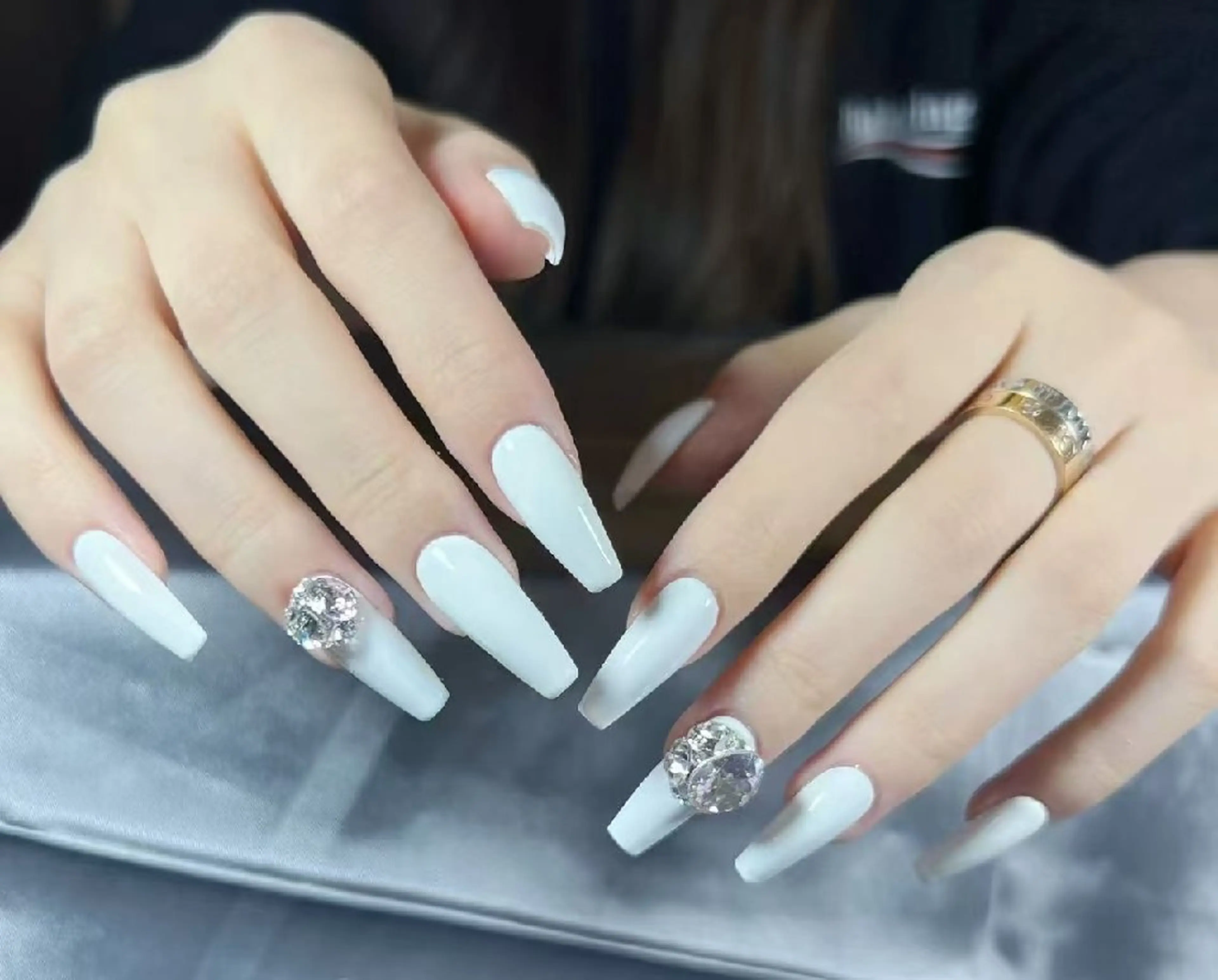 ネイル フラワーネイル フレンチネイル ジェルネイル ガラスフレンチ ハート ハンドネイル Oomiya 服部のネイルデザイン