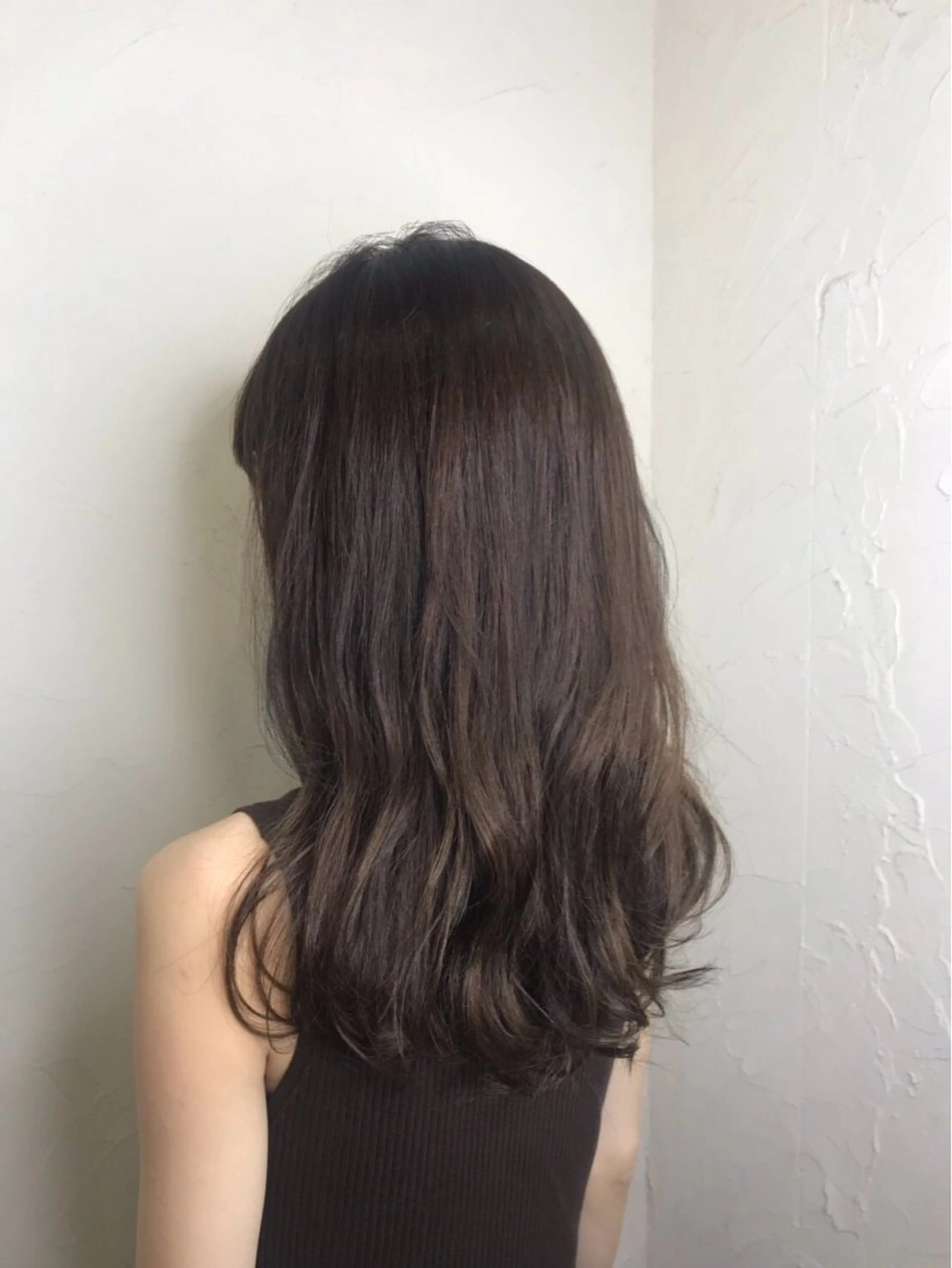 ロング カラー カット ヘアカラー .zip by note所属・西田 愛華のヘアスタイル