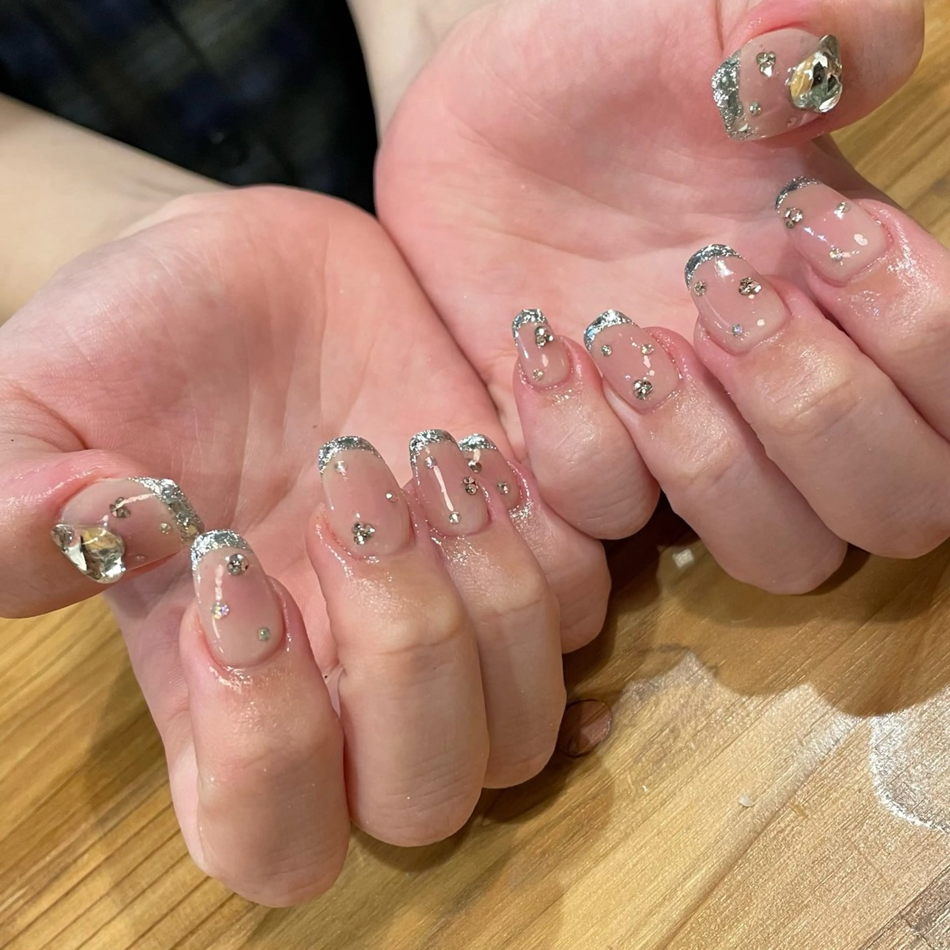 ネイル チークネイル キラキラネイル ハンドネイル Mynail MIZUNOのネイルデザイン