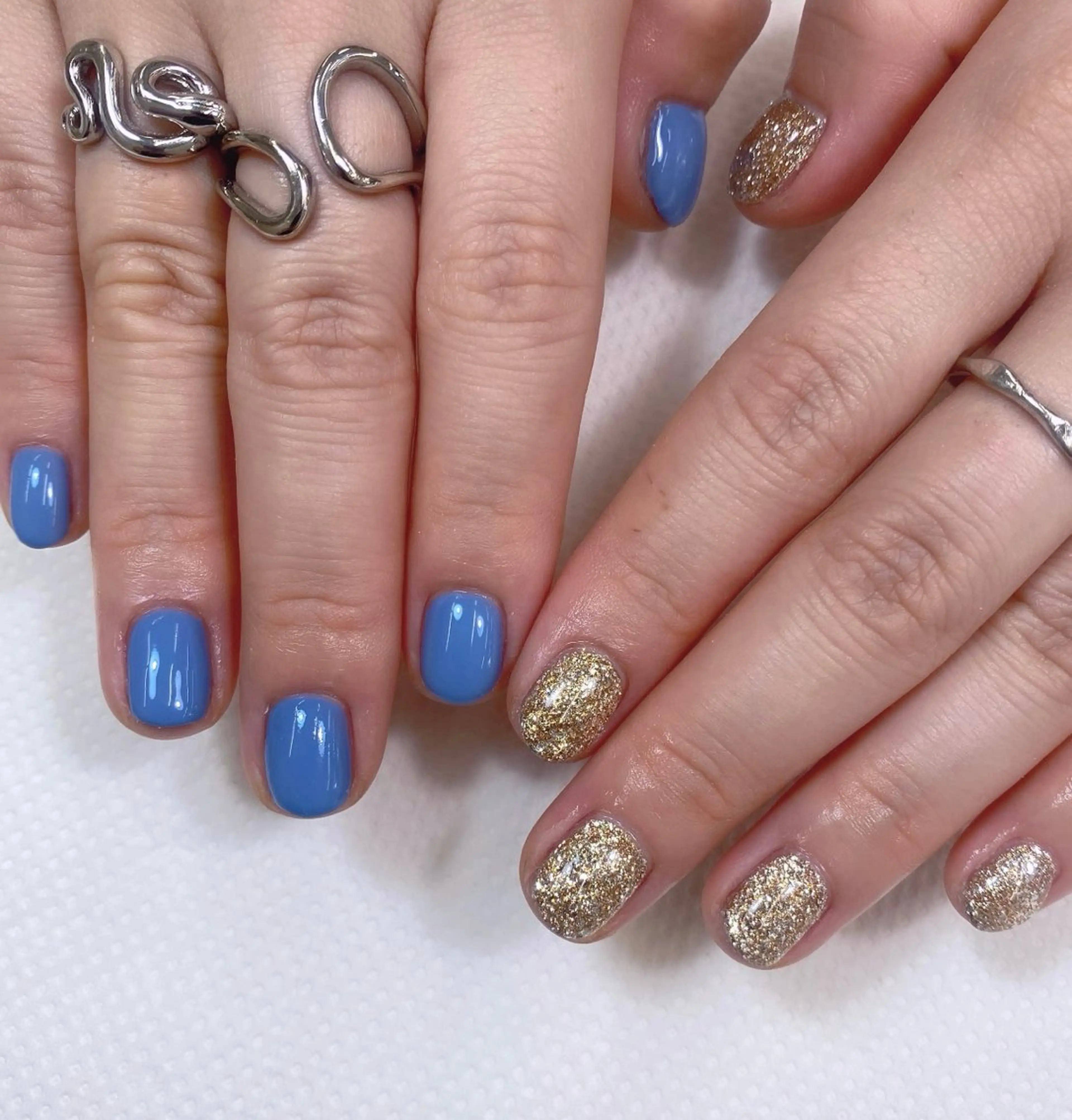 ネイル KOBAYASHI YUINA🌻♡のネイルデザイン