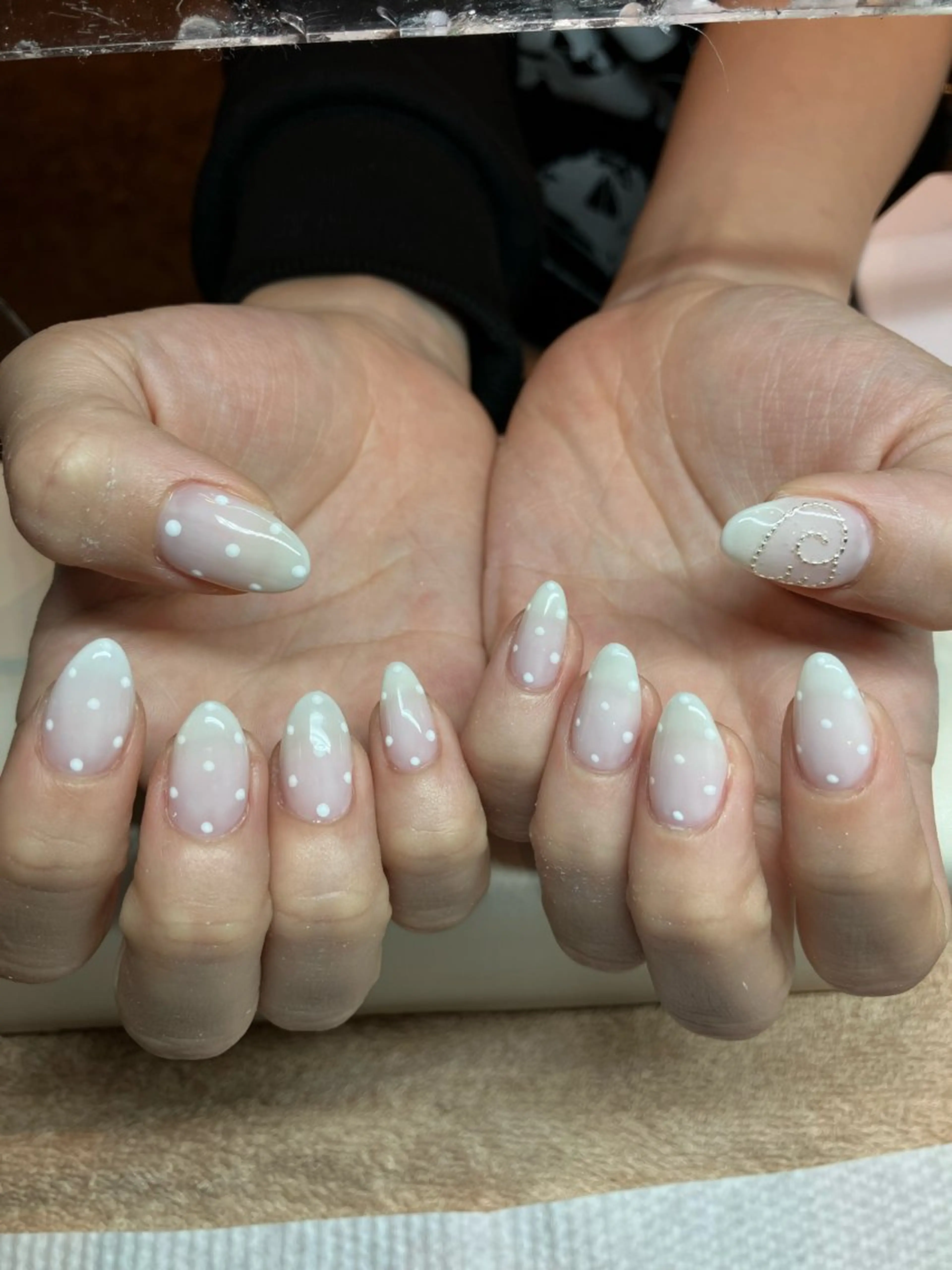 ネイル ドット nail salon Luxury 梅田店所属・谷口 空心のネイルデザイン