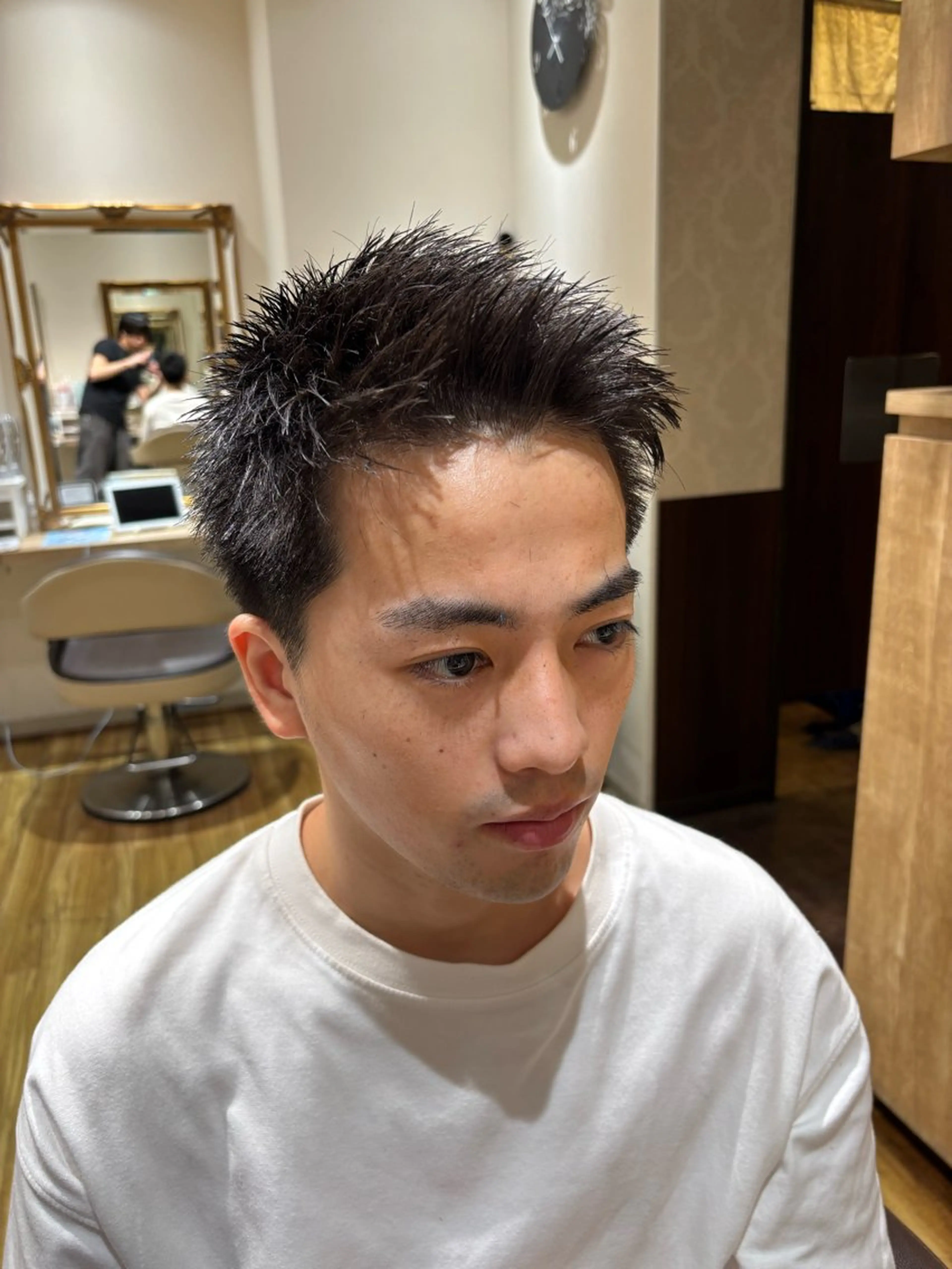 ショート メンズ カット 渡辺 大雅のヘアスタイル