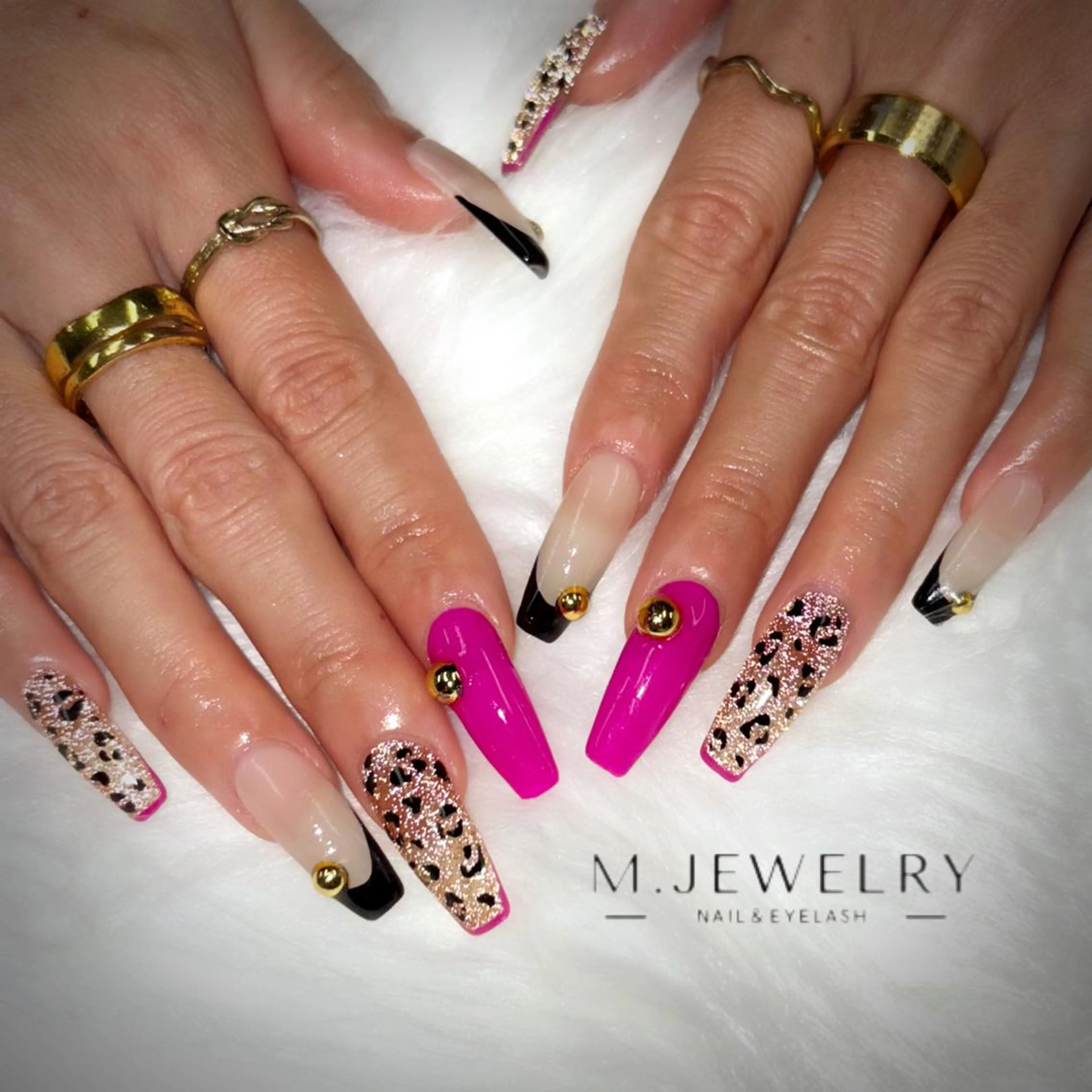 ネイル 鬼島 紗衣のネイルデザイン