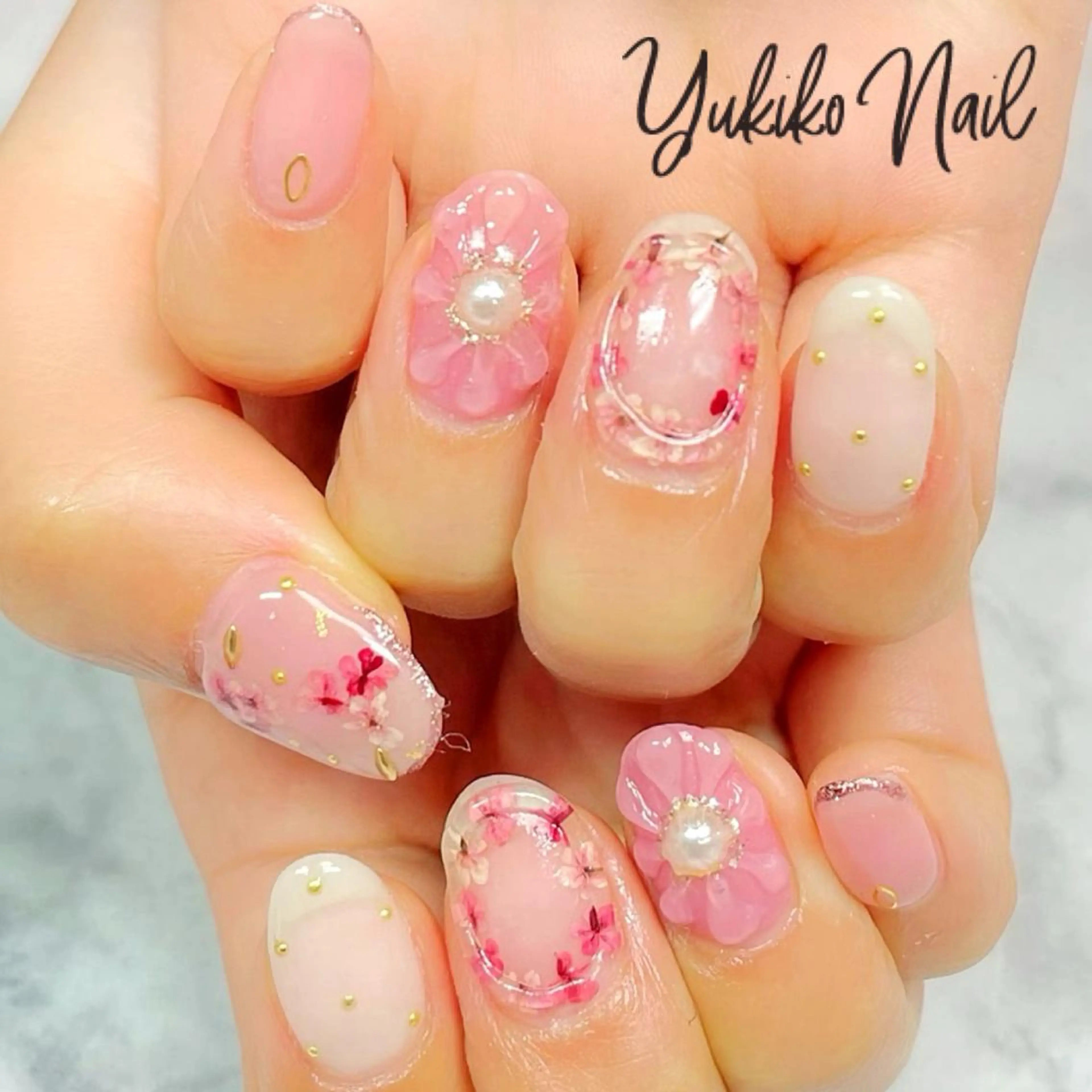 ネイル フラワーネイル ピンク ぷっくりネイル 春ネイル ユキコ ネイルのネイルデザイン
