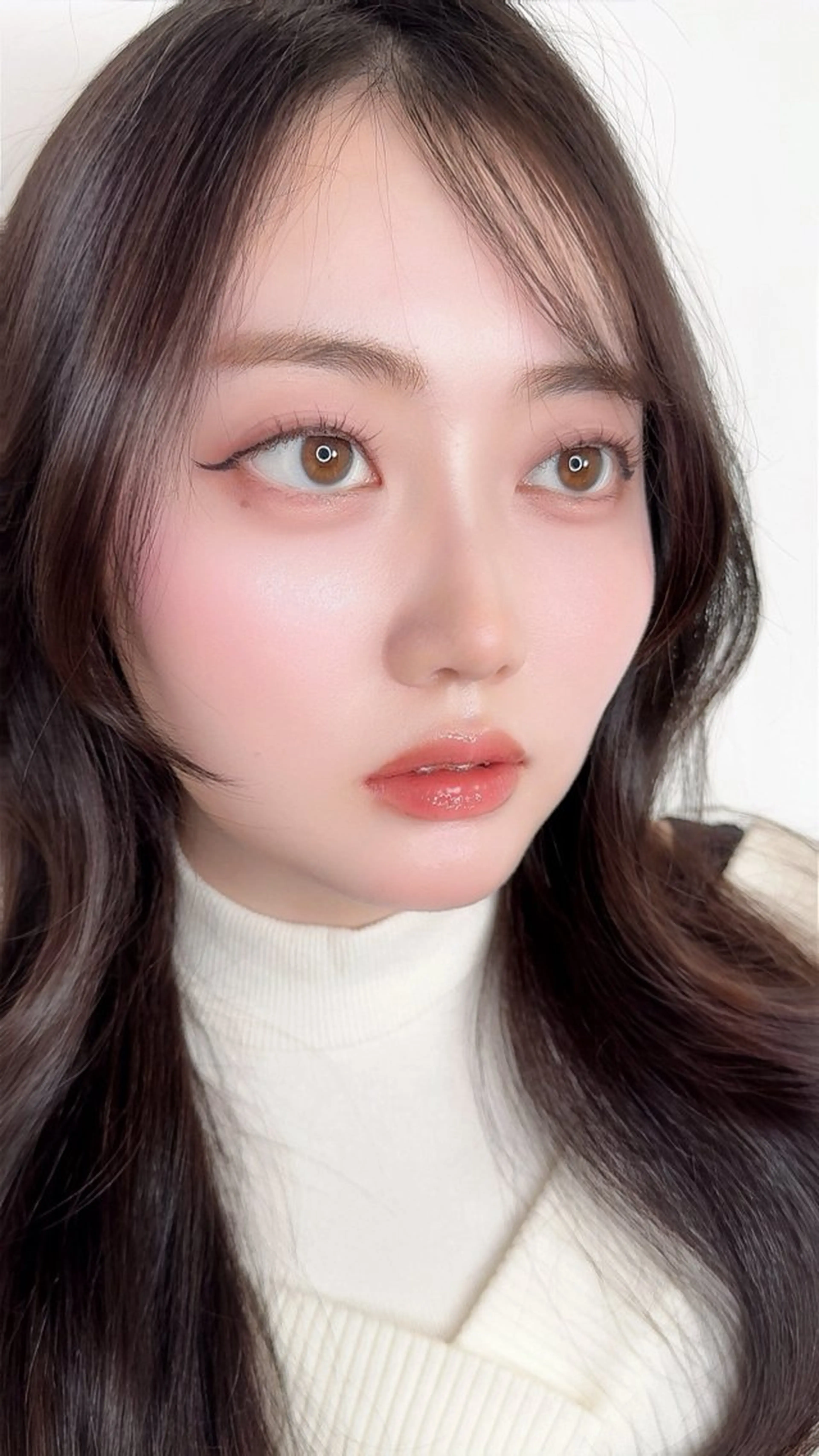 永田竜一/ 小顔くびれレイヤーのヘアスタイル